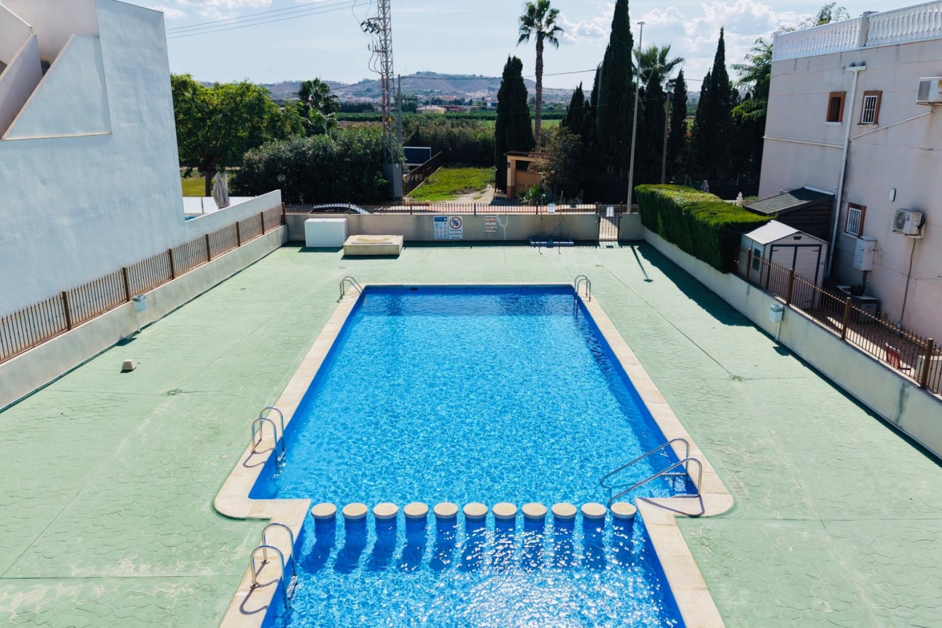 Resale - Townhouse -
Daya Vieja - Daya Vieja - Town