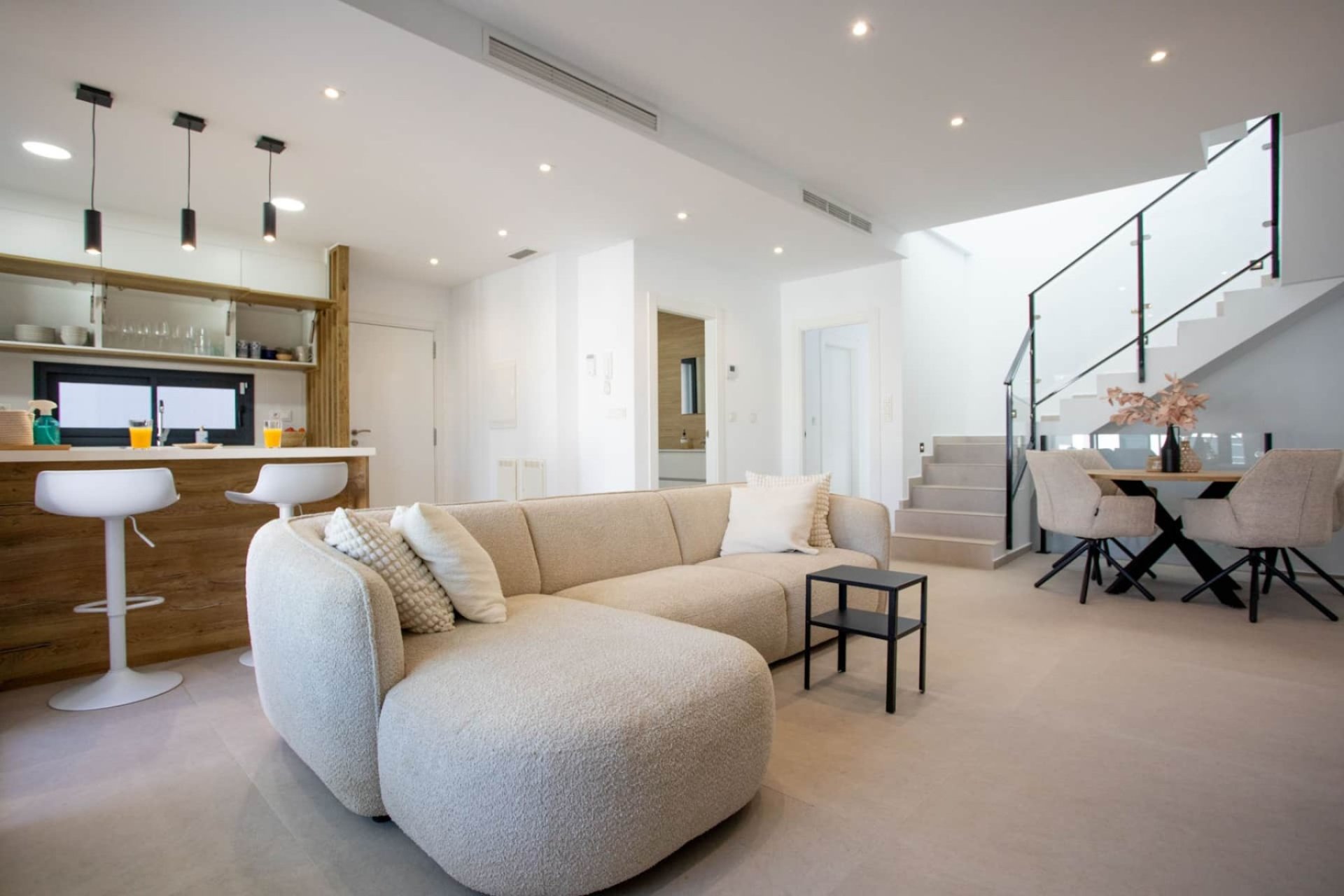 Resale - Townhouse -
Dolores - Dolores - Town
