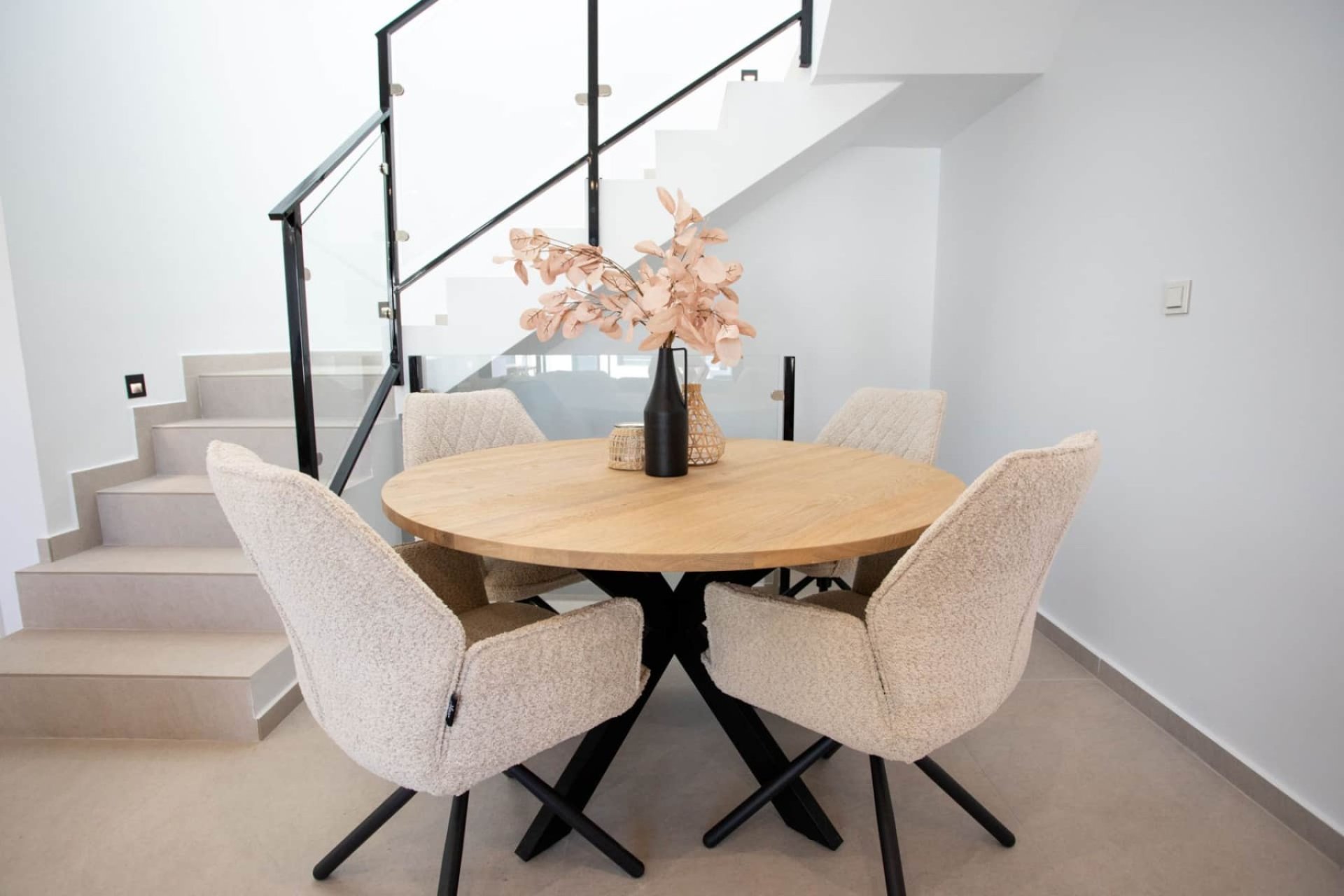 Resale - Townhouse -
Dolores - Dolores - Town
