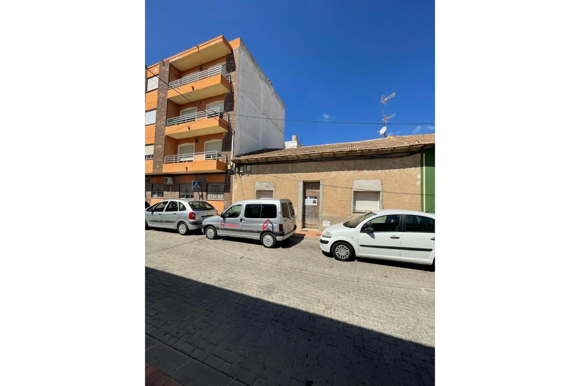 Resale - Townhouse -
Formentera del Segura - Casco urbano