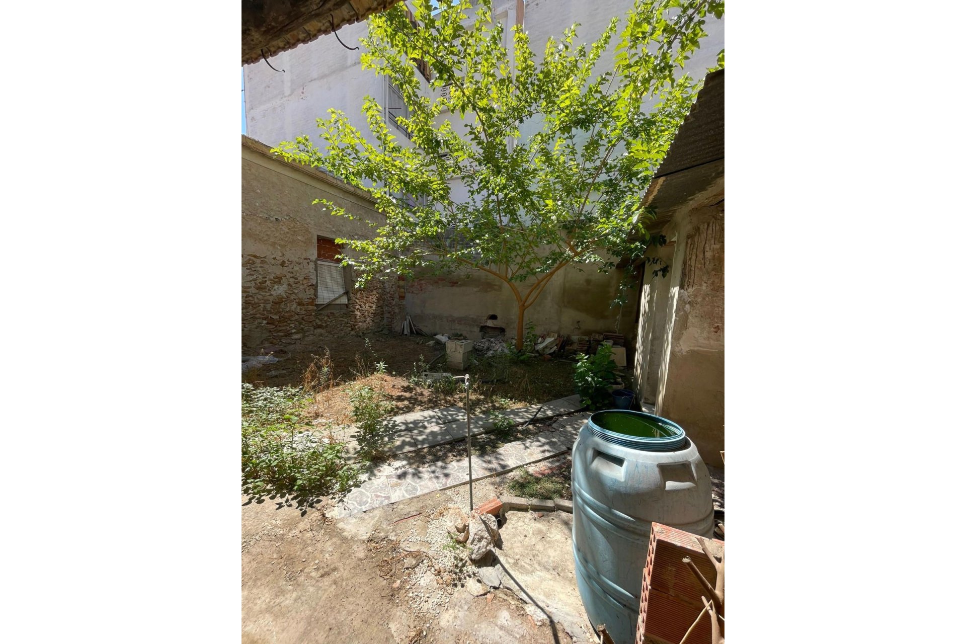 Resale - Townhouse -
Formentera del Segura - Casco urbano