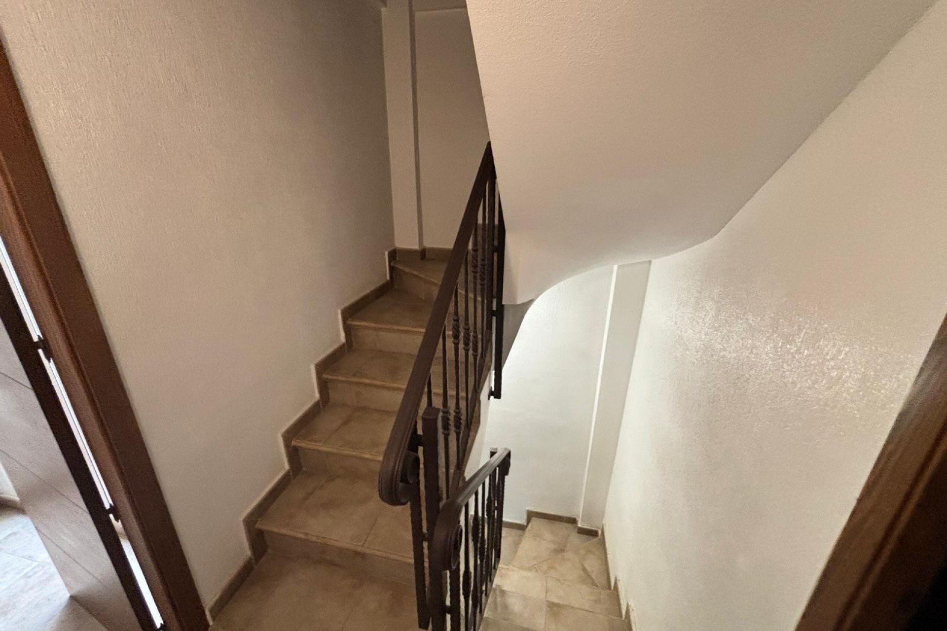 Resale - Townhouse -
Guardamar del Segura - El Eden
