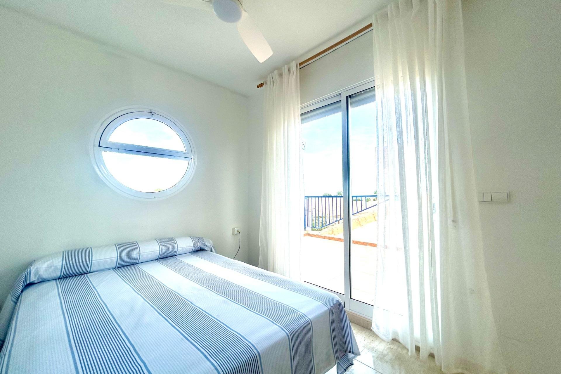 Resale - Townhouse -
Orihuela Costa - Campoamor