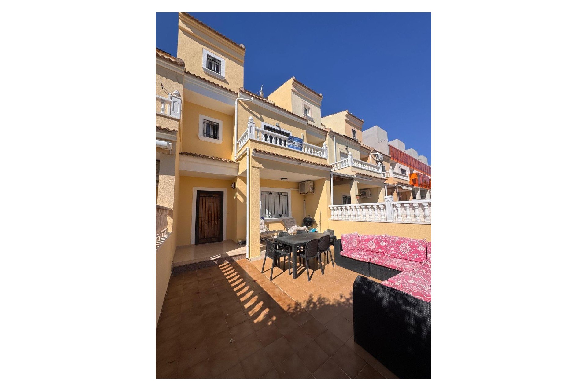 Resale - Townhouse -
Orihuela Costa - Campoamor