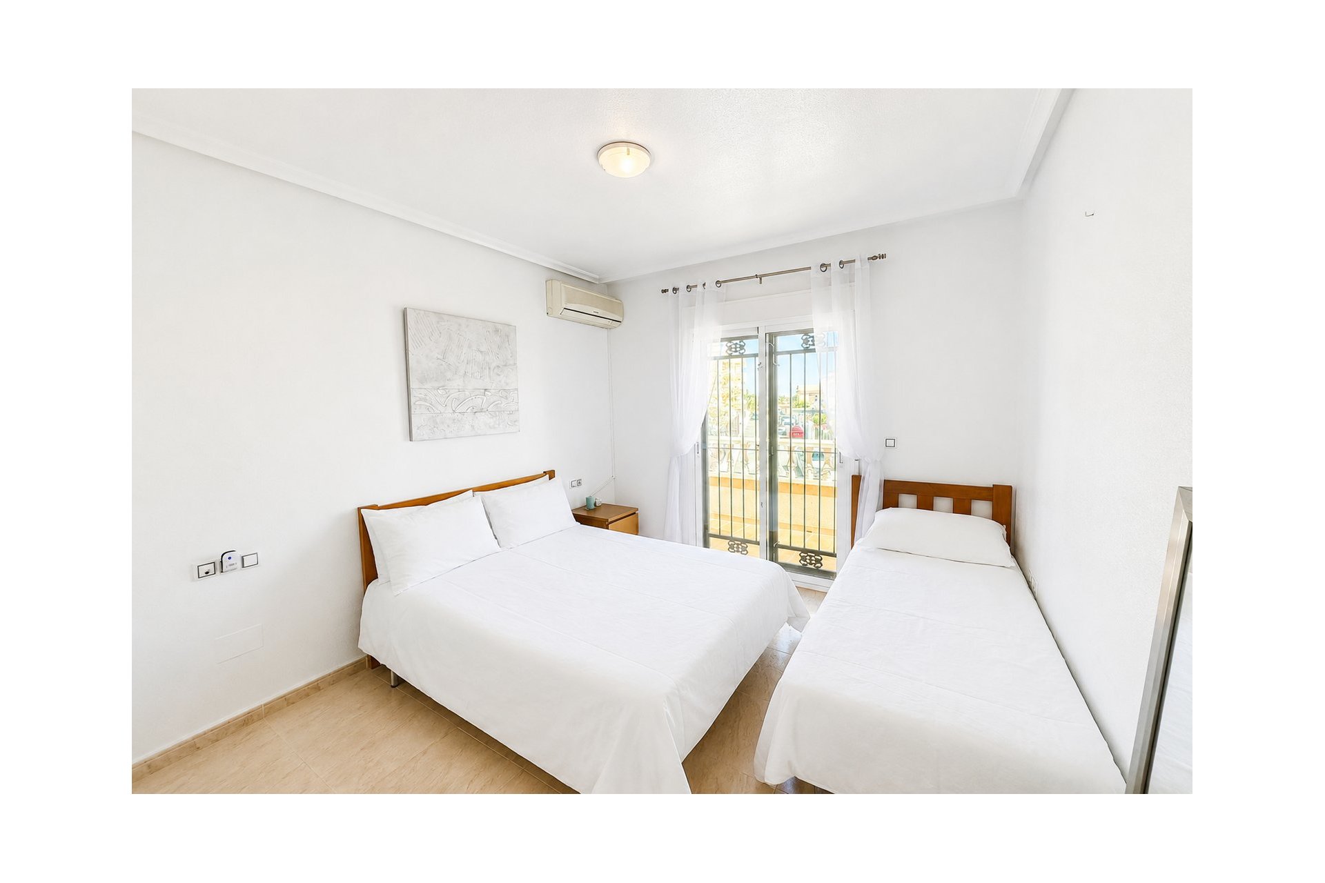 Resale - Townhouse -
Orihuela Costa - Campoamor