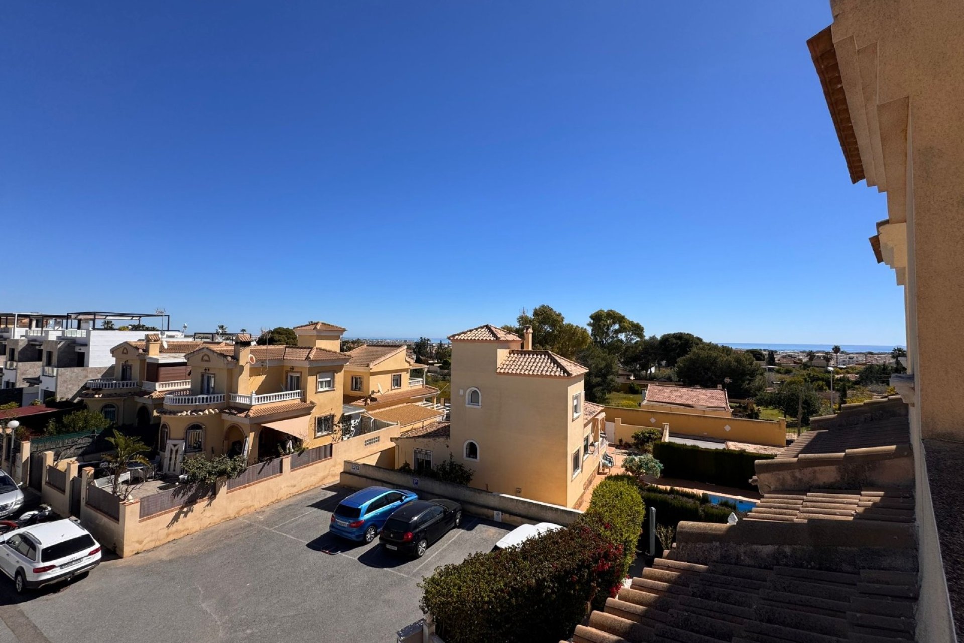 Resale - Townhouse -
Orihuela Costa - Campoamor