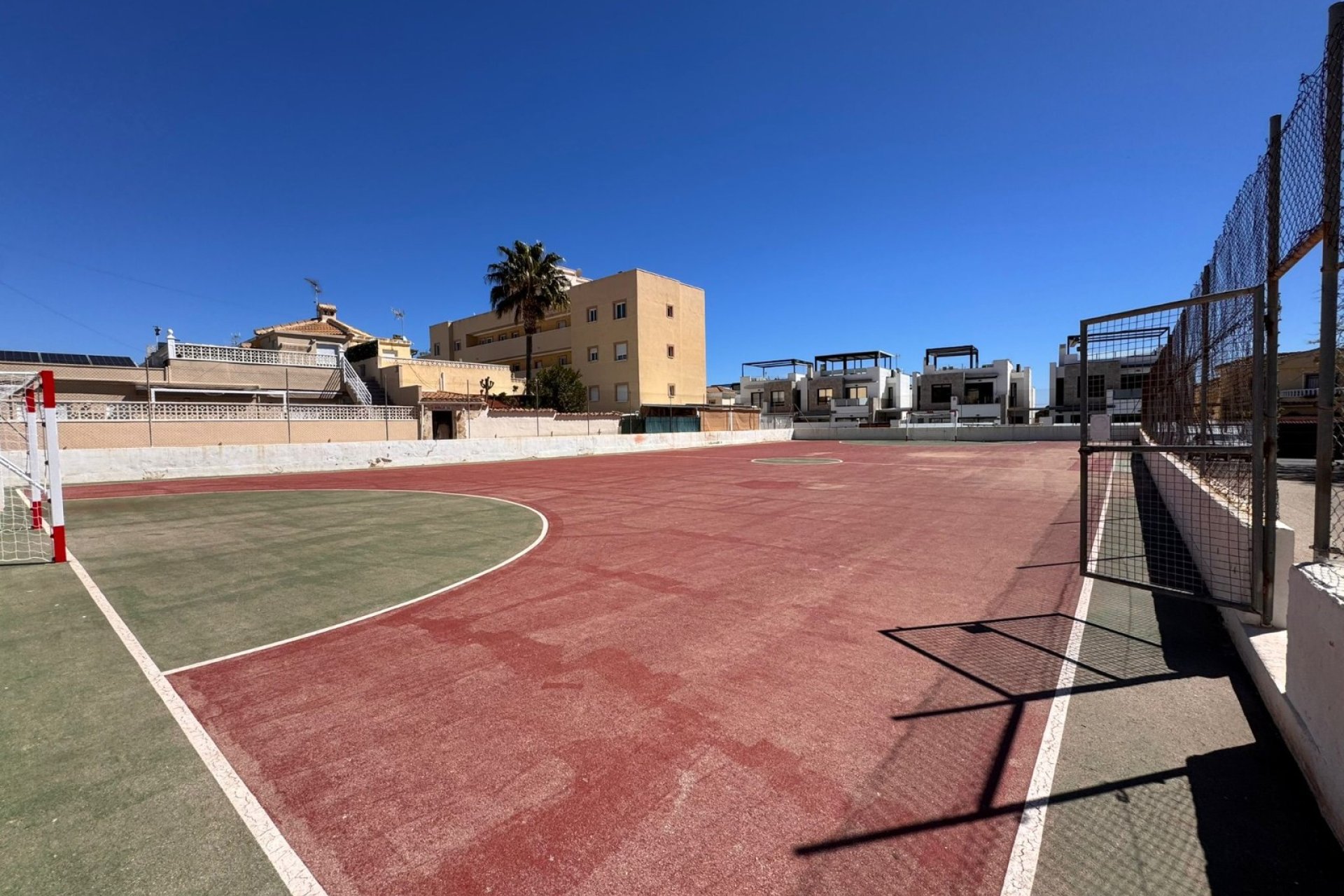 Resale - Townhouse -
Orihuela Costa - Campoamor