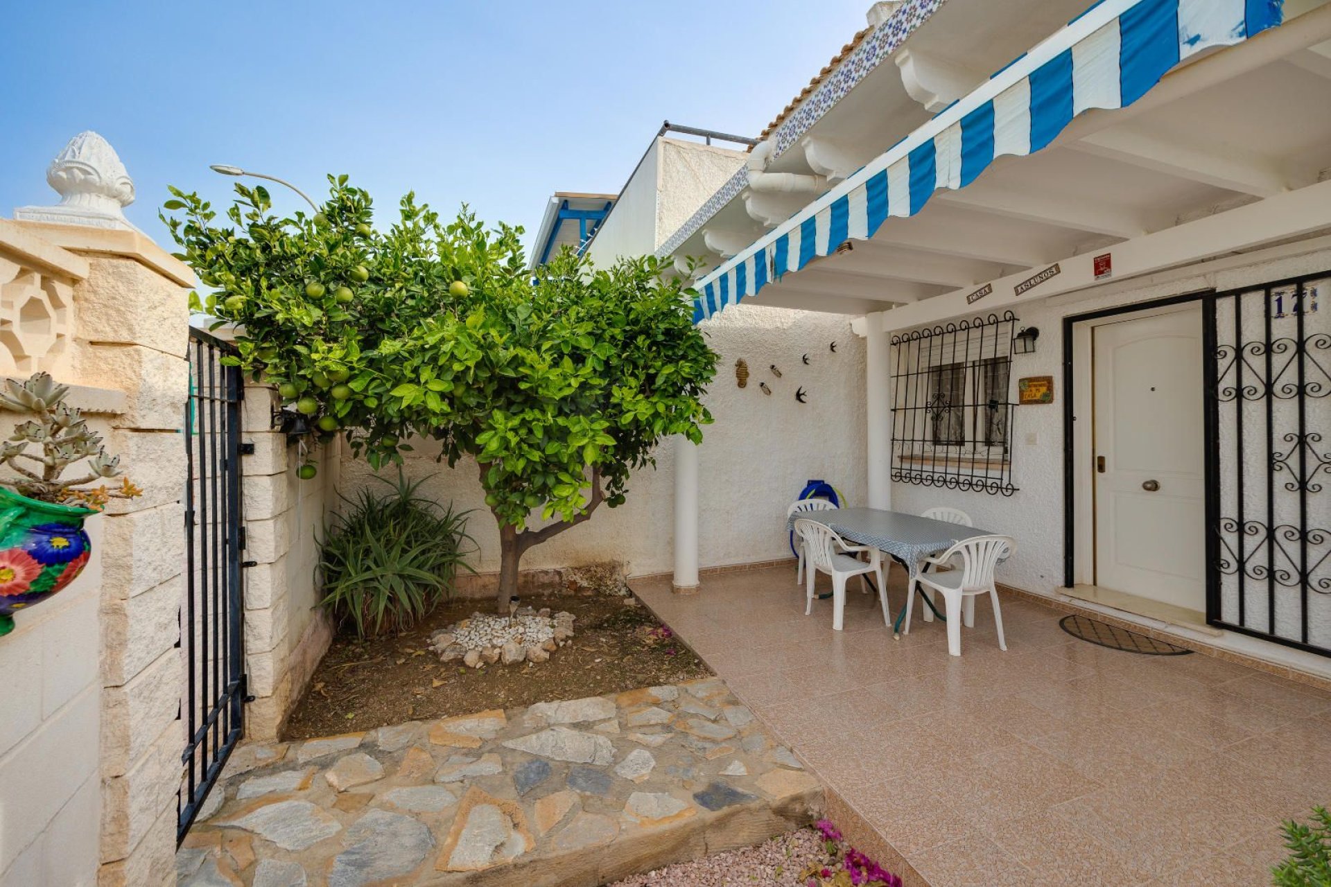 Resale - Townhouse -
Orihuela Costa - La Florida