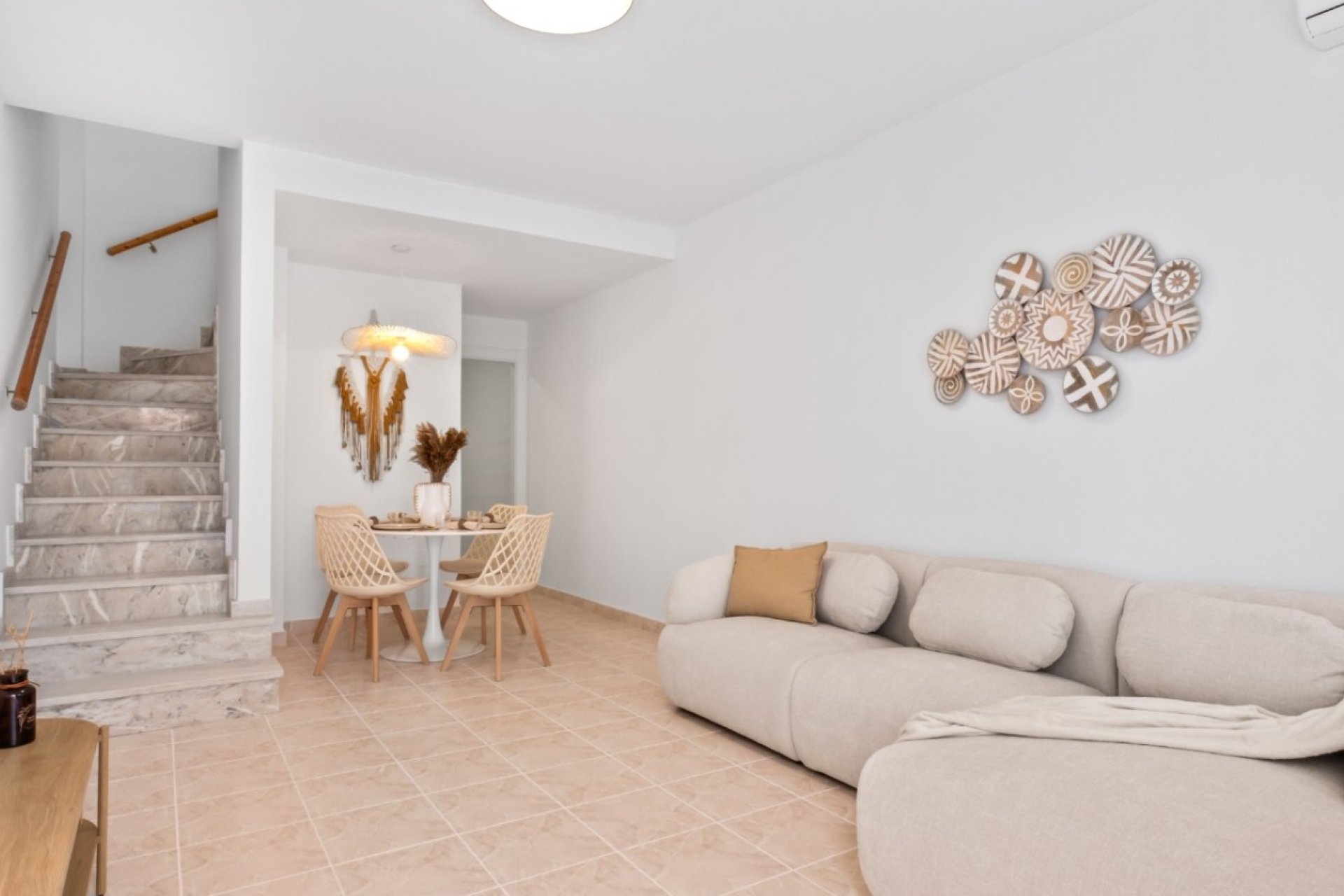 Resale - Townhouse -
Orihuela Costa - La Florida