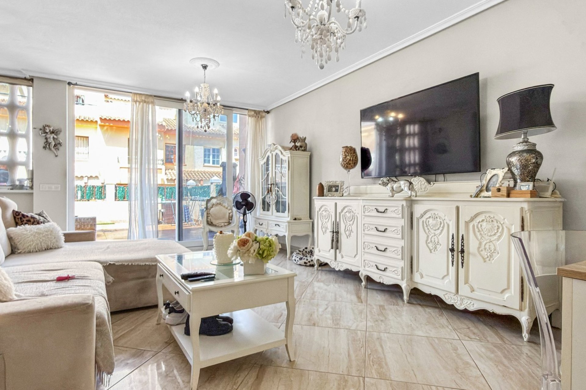 Resale - Townhouse -
Orihuela Costa - La Florida