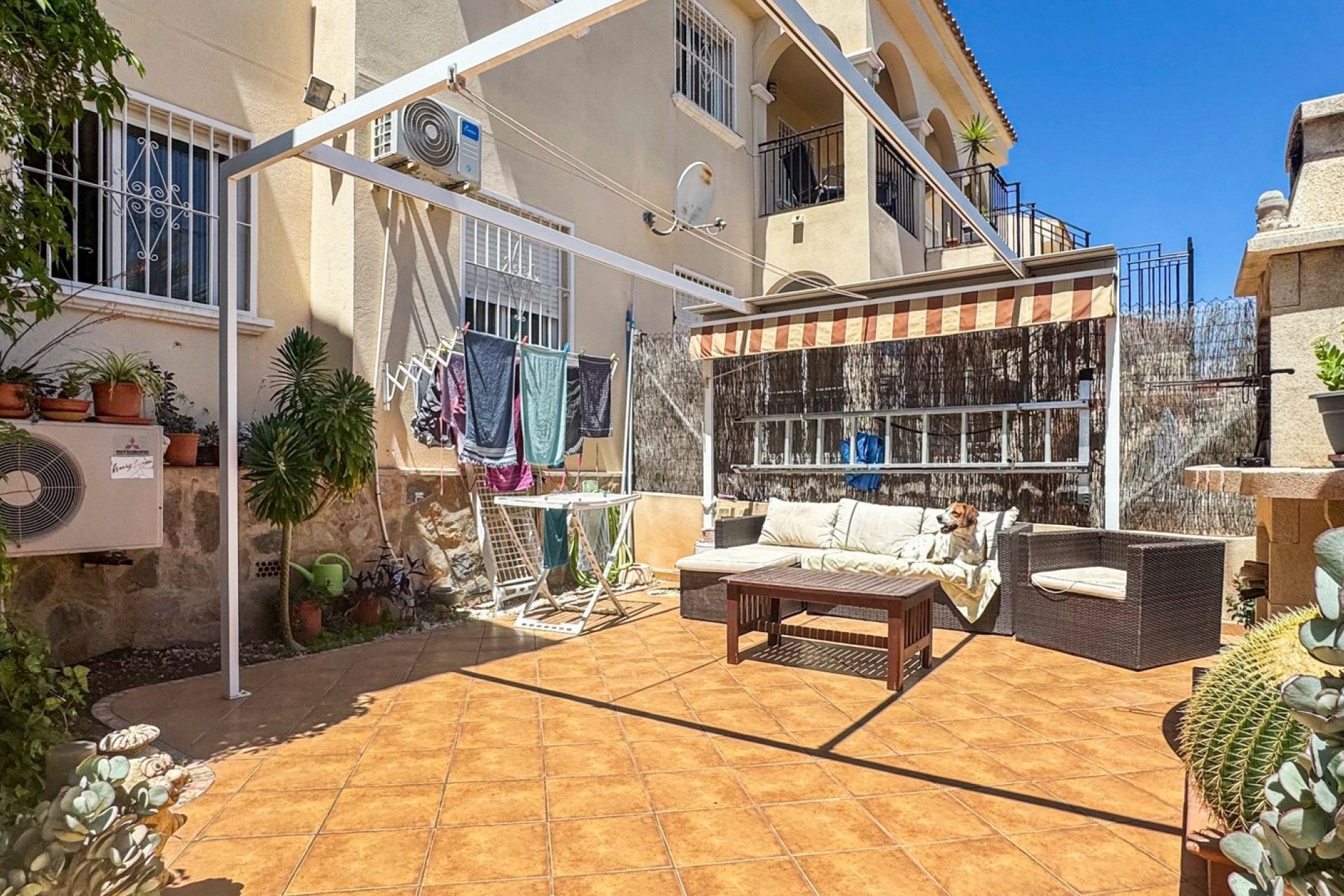 Resale - Townhouse -
Orihuela Costa - La Florida