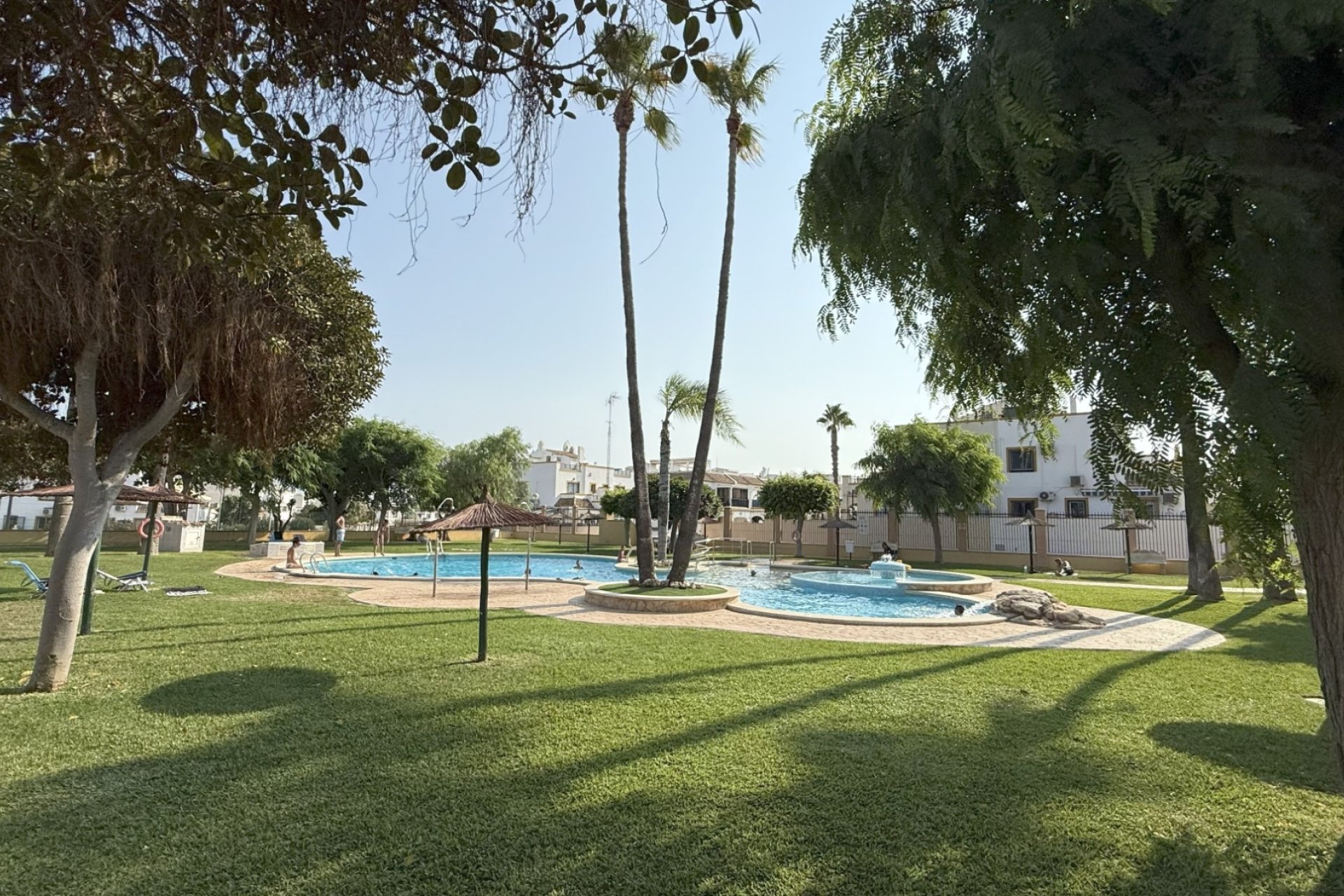Resale - Townhouse -
Orihuela Costa - La Zenia