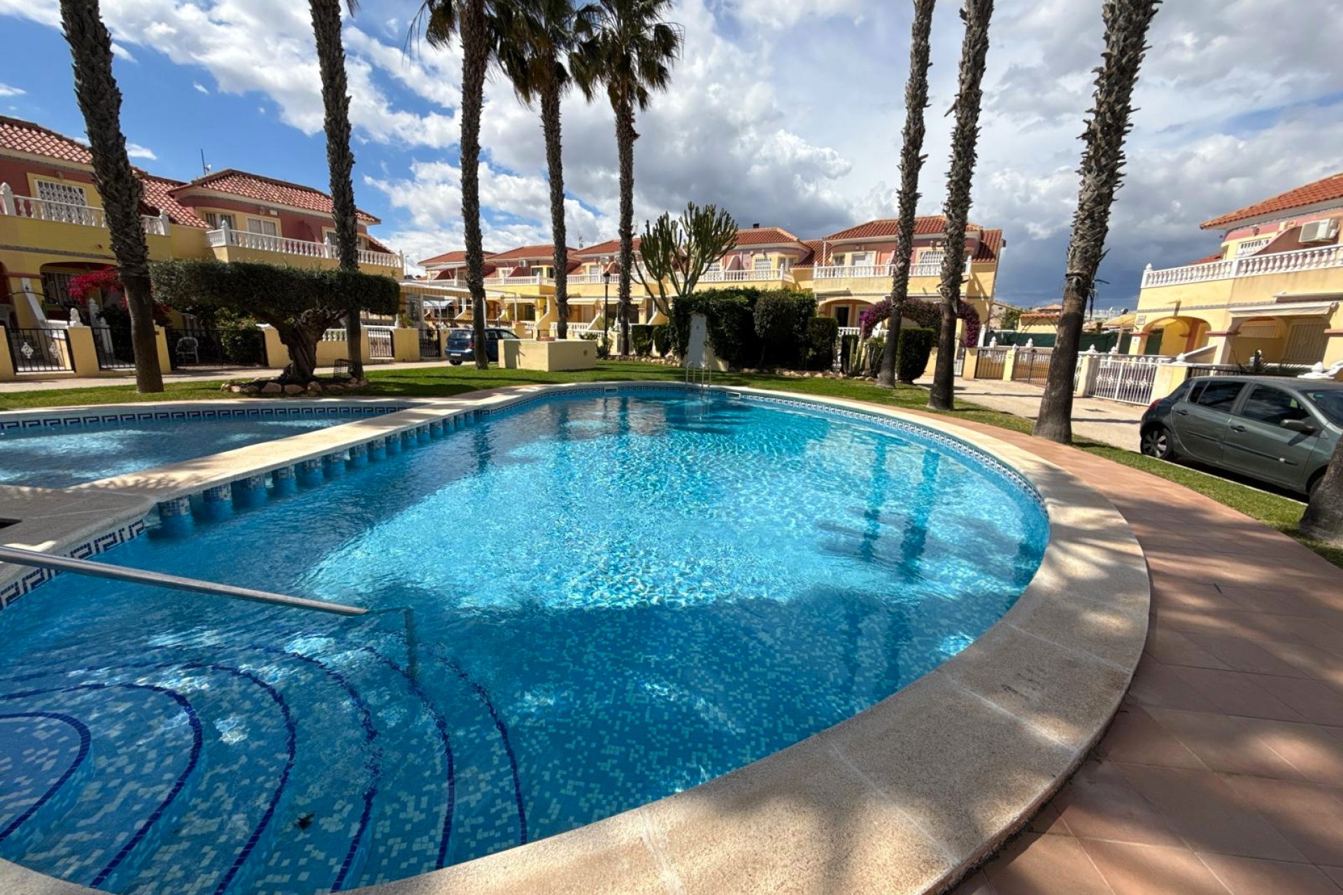 Resale - Townhouse -
Orihuela Costa - La Zenia