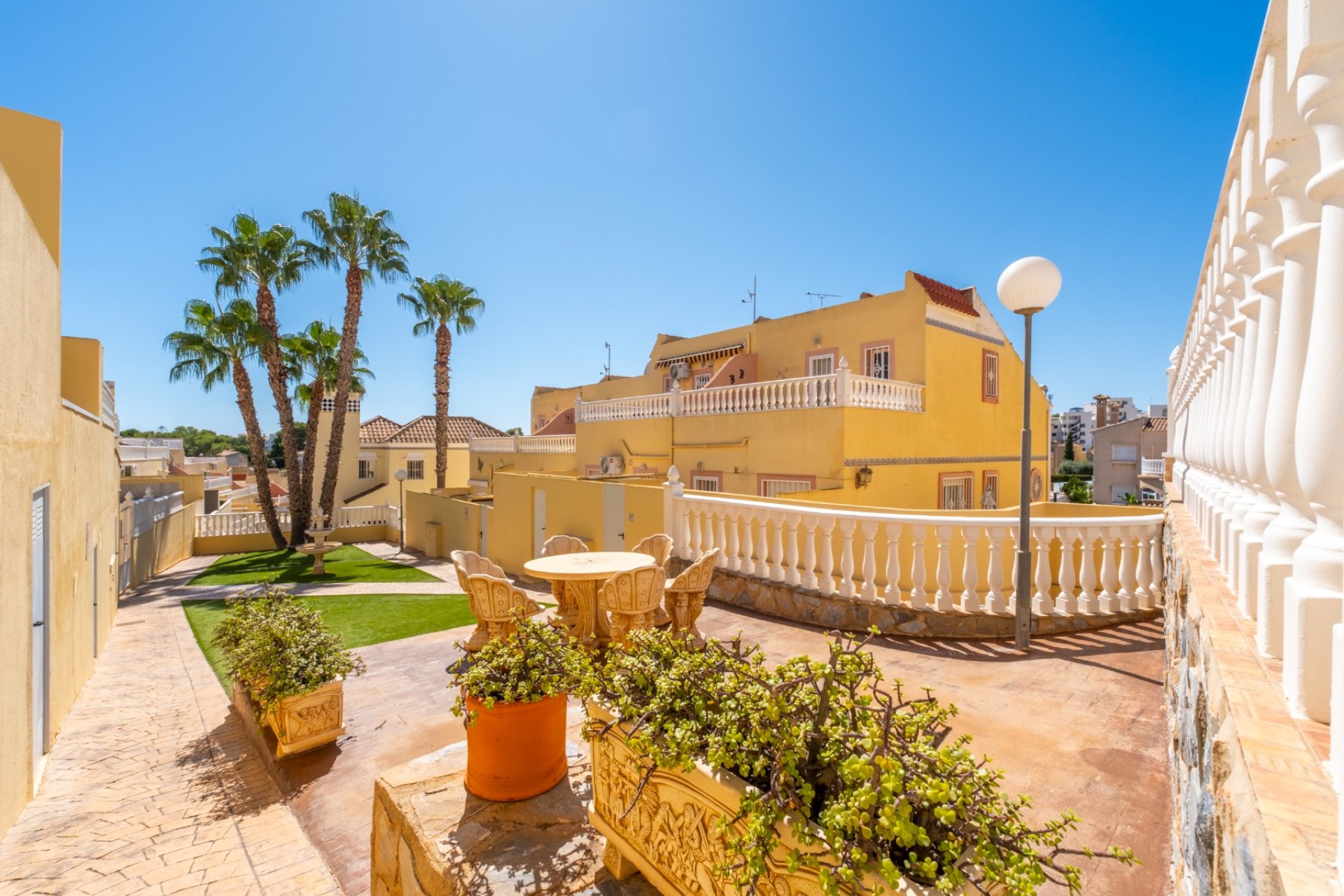 Resale - Townhouse -
Orihuela Costa - Las Filipinas
