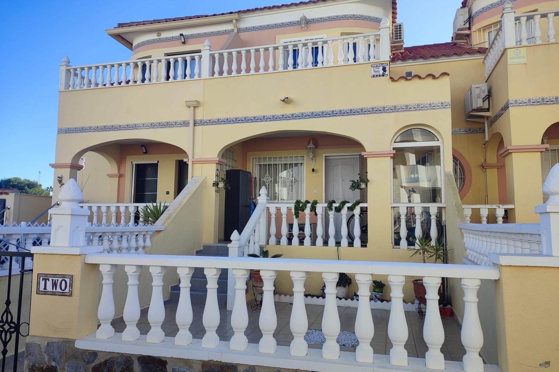 Resale - Townhouse -
Orihuela Costa - Las Filipinas