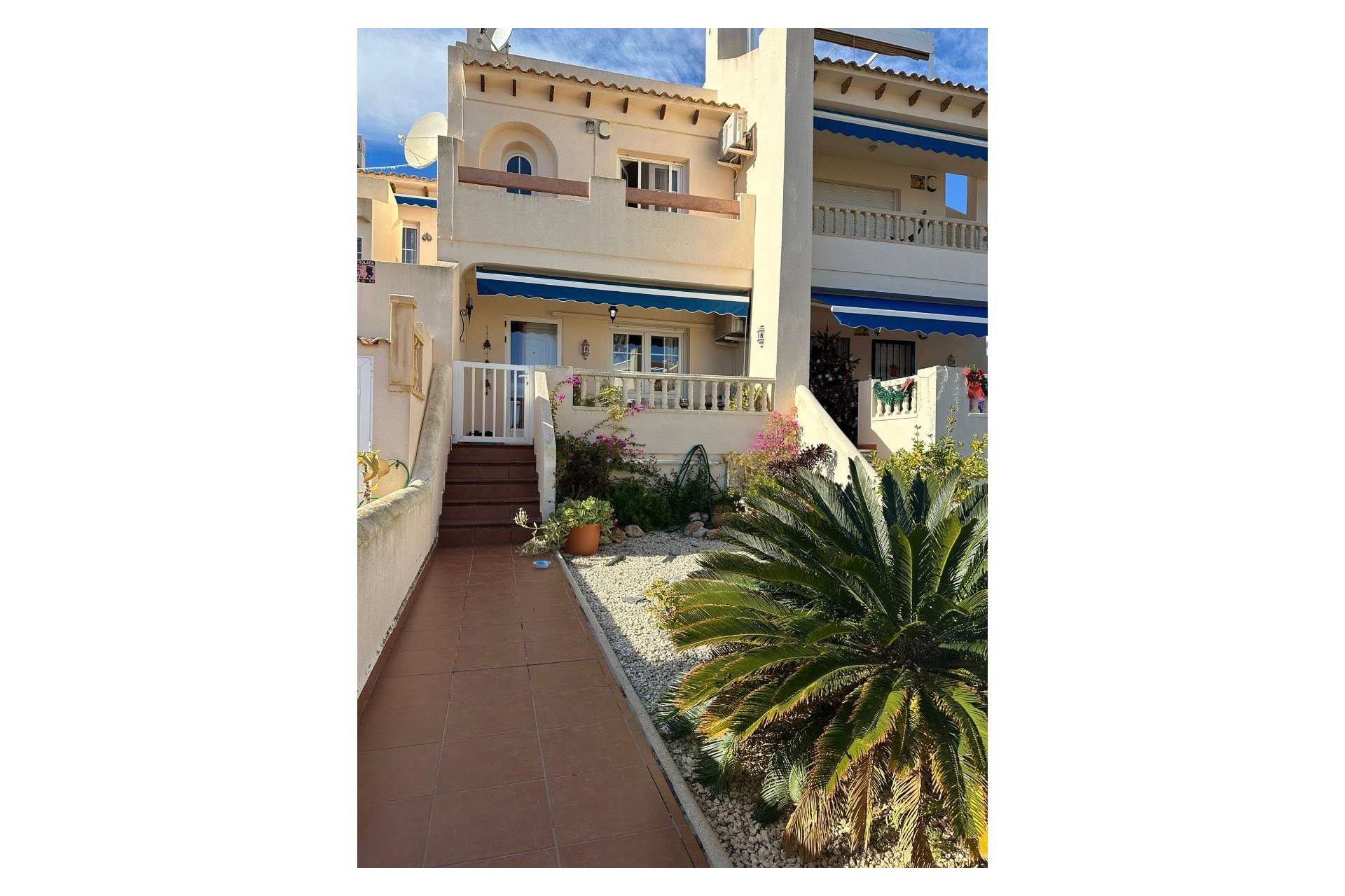 Resale - Townhouse -
Orihuela Costa - Las Ramblas