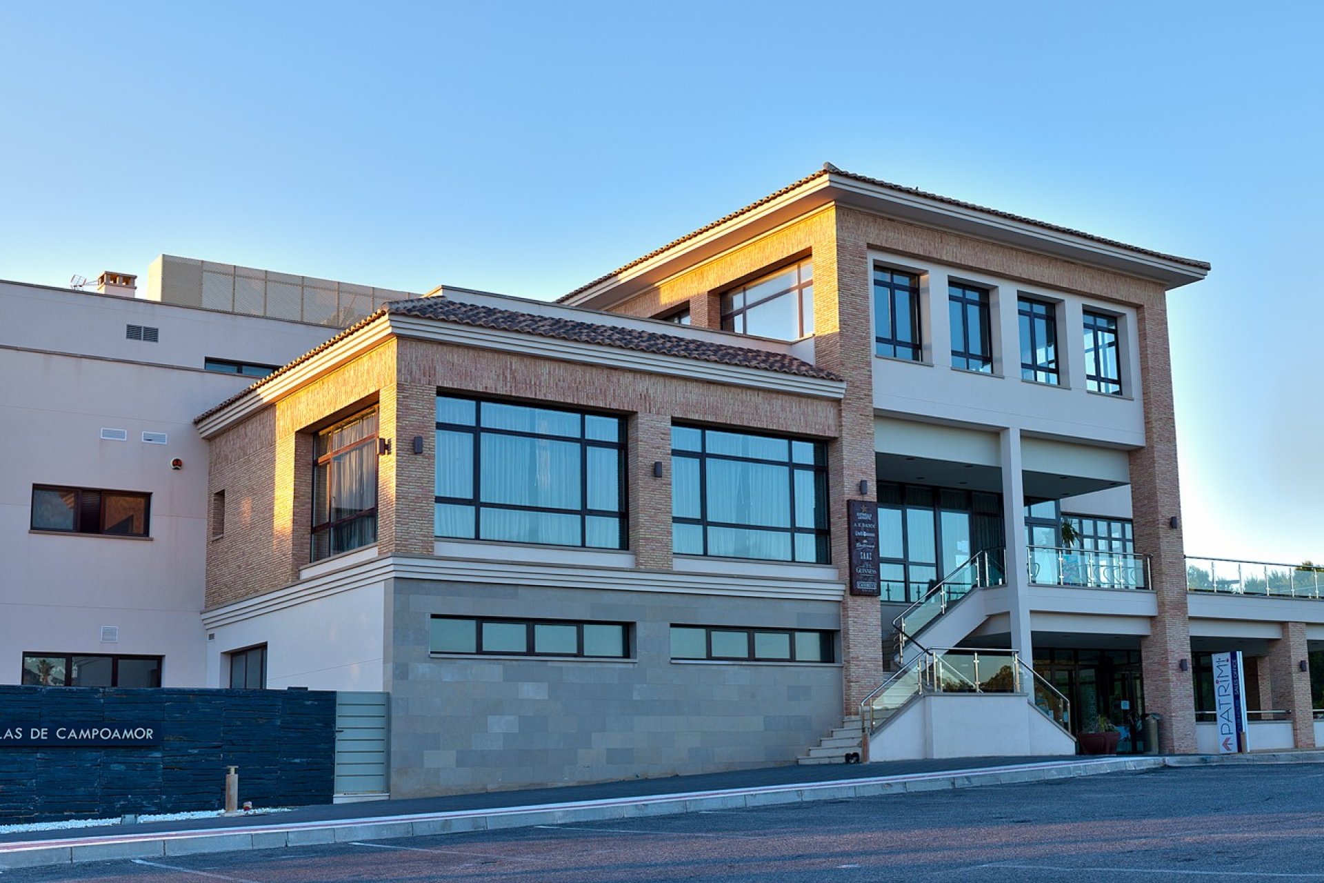 Resale - Townhouse -
Orihuela Costa - Las Ramblas