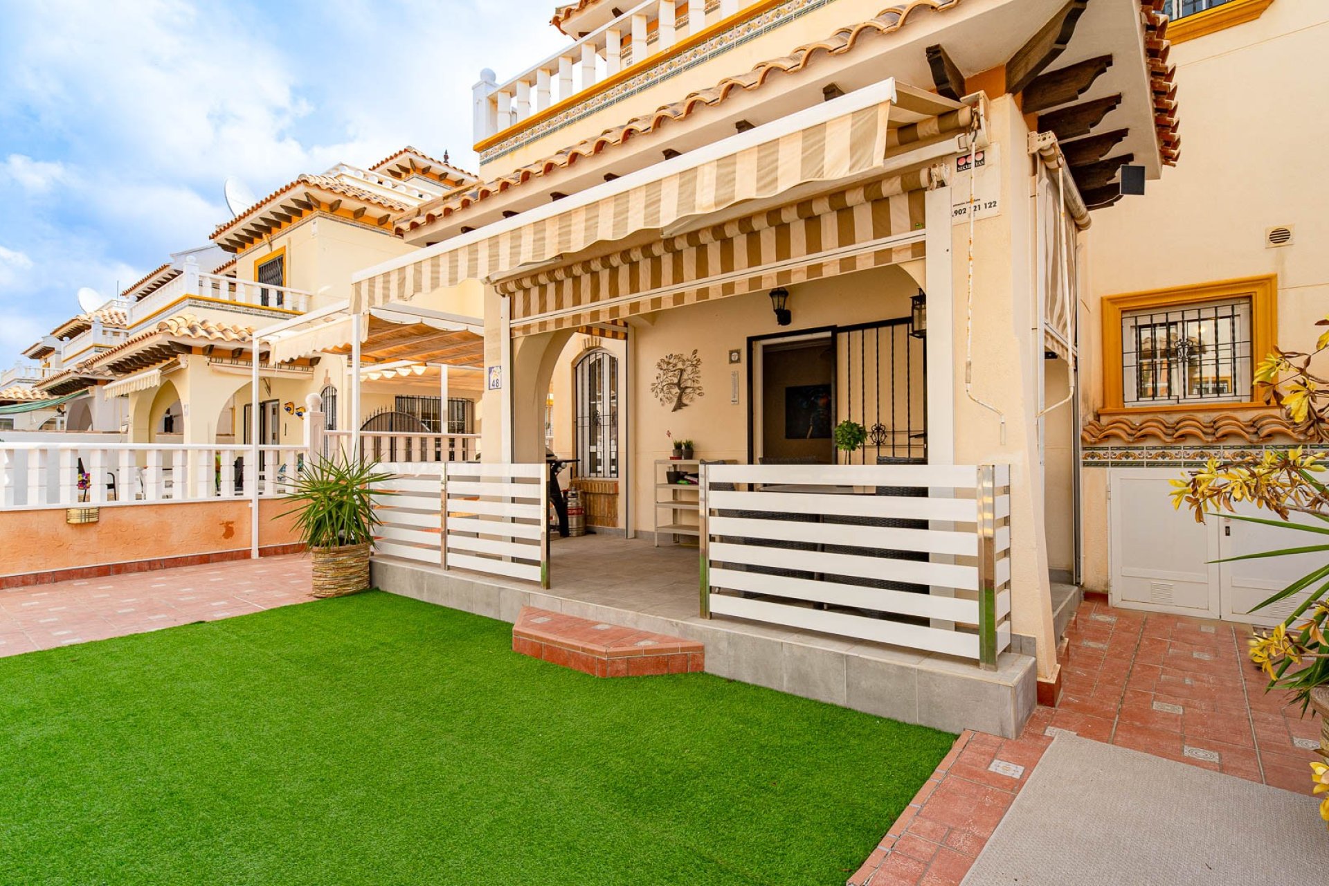 Resale - Townhouse -
Orihuela Costa - Lomas de Cabo Roig