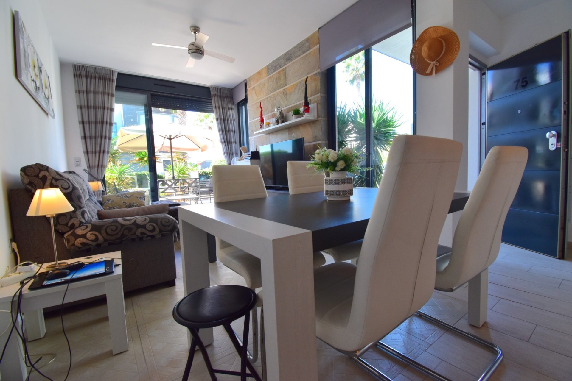 Resale - Townhouse -
Orihuela Costa - Lomas de Cabo Roig