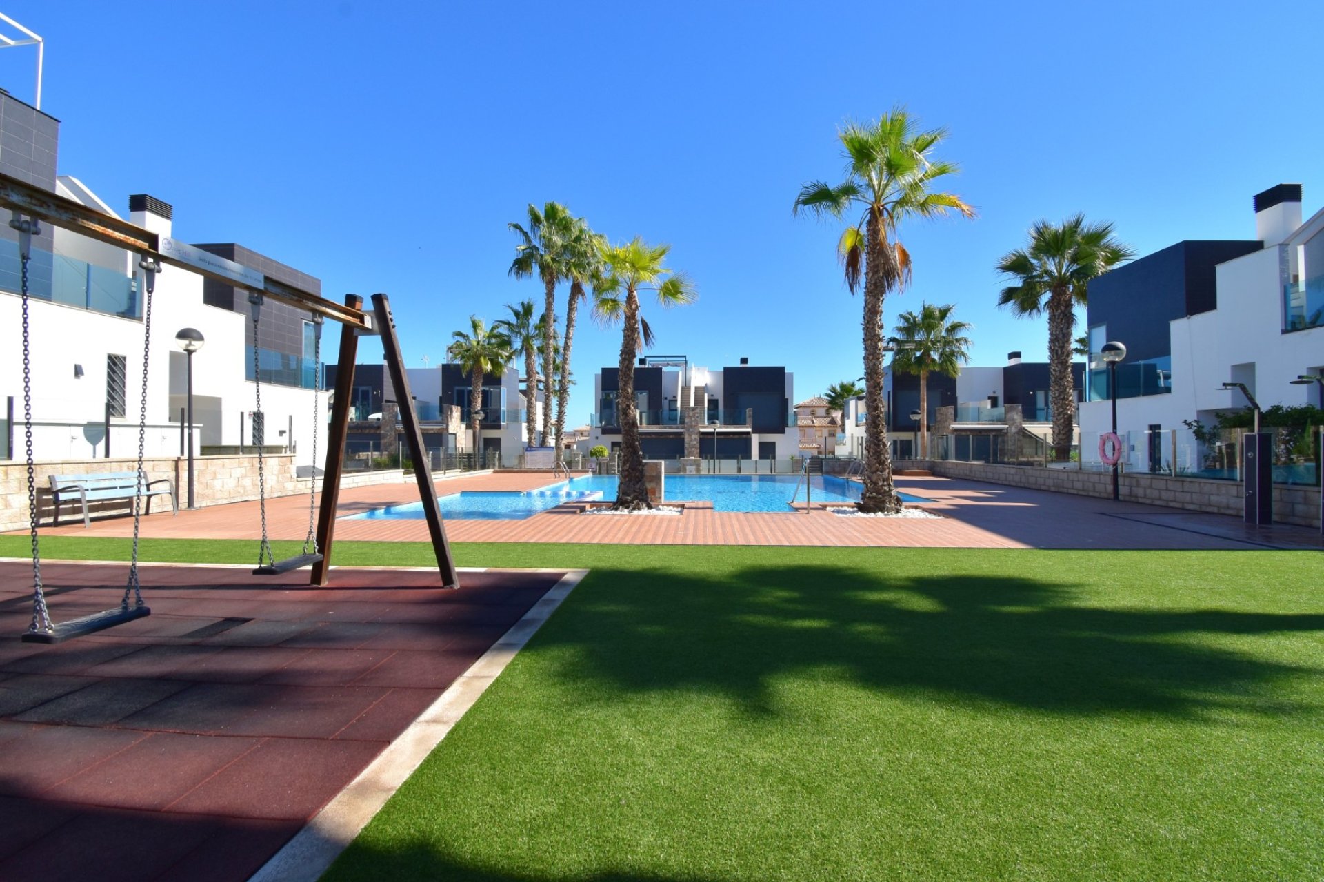 Resale - Townhouse -
Orihuela Costa - Lomas de Cabo Roig