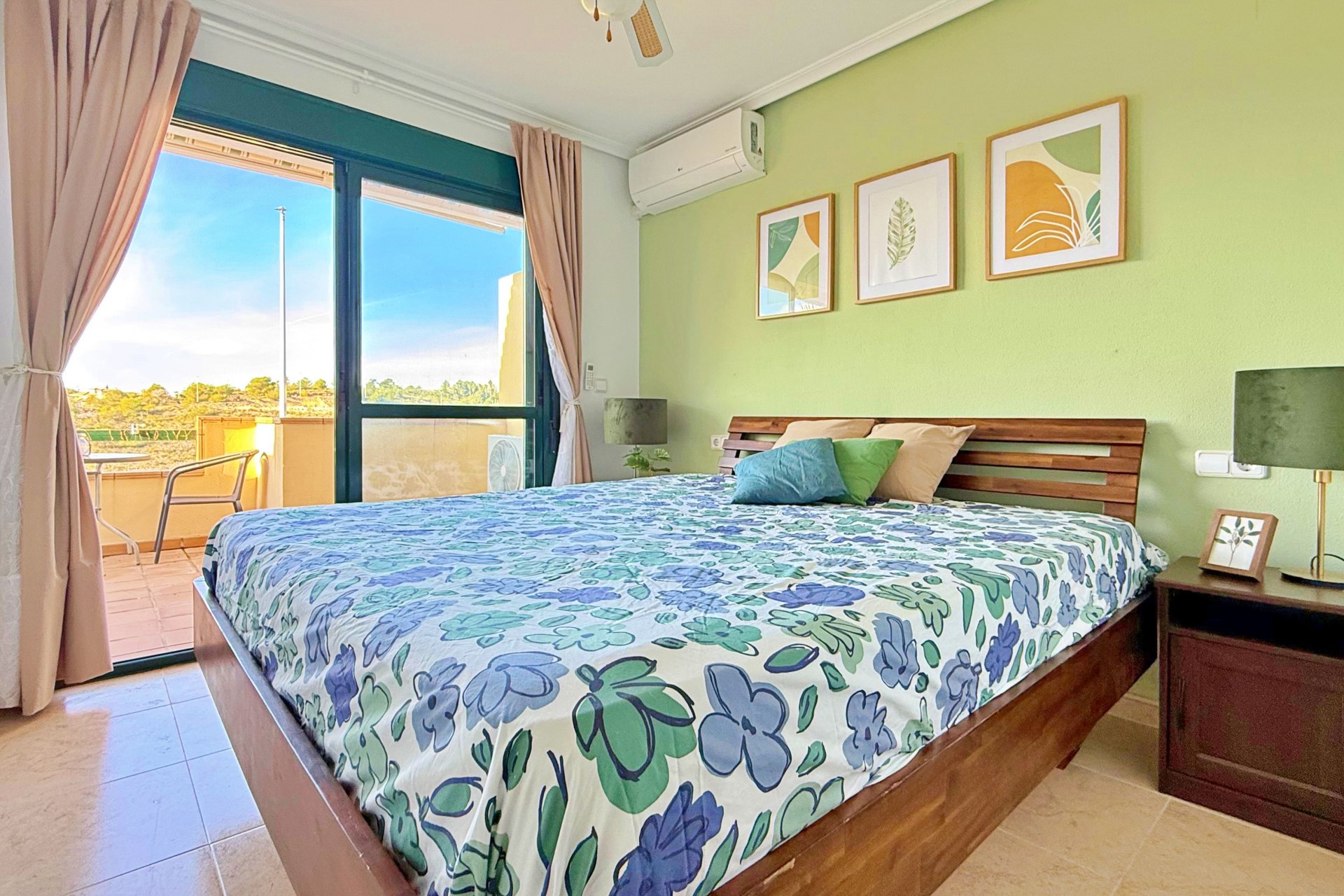 Resale - Townhouse -
Orihuela Costa - Lomas de Campoamor