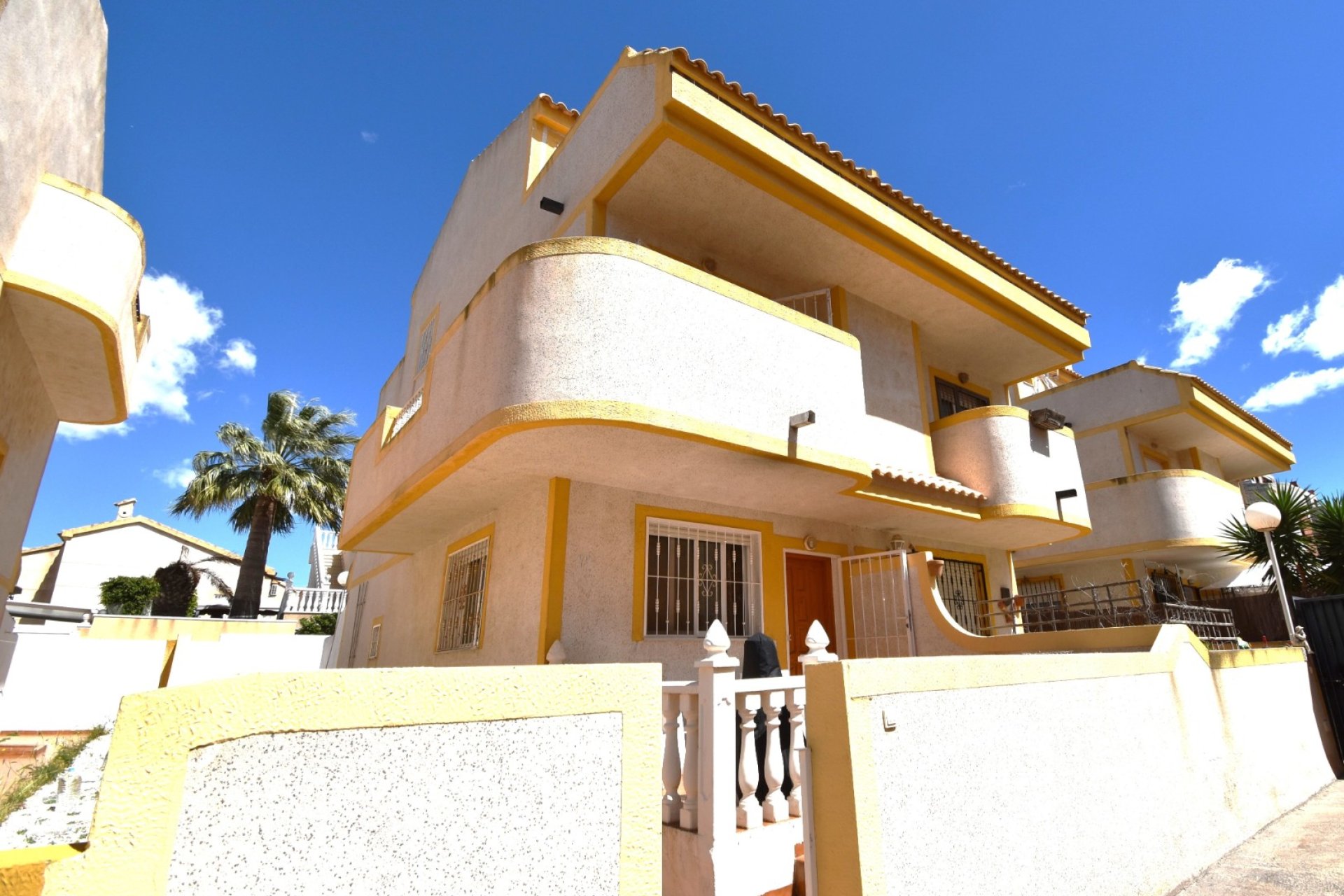 Resale - Townhouse -
Orihuela Costa - Los Altos