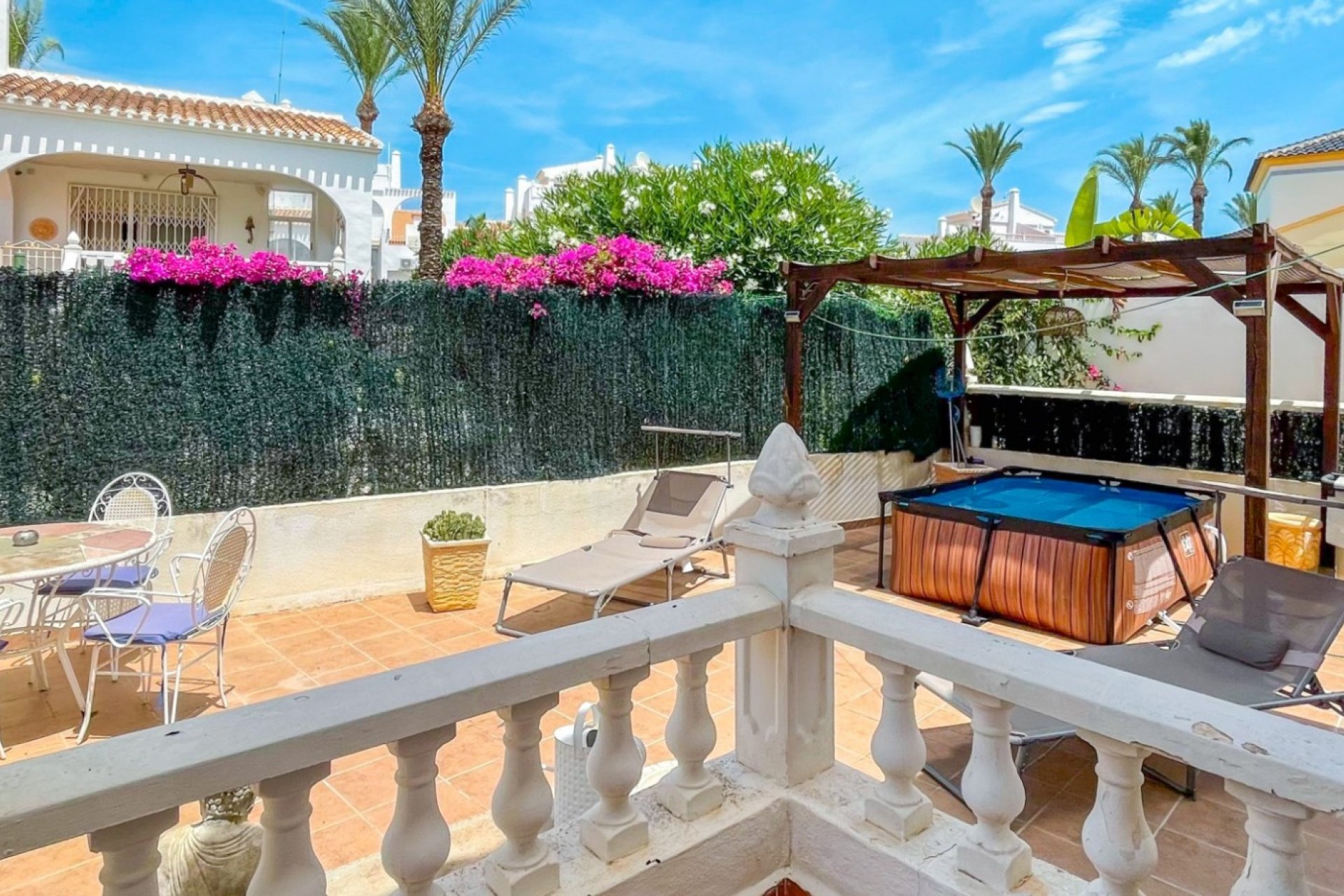 Resale - Townhouse -
Orihuela Costa - Los Dolses