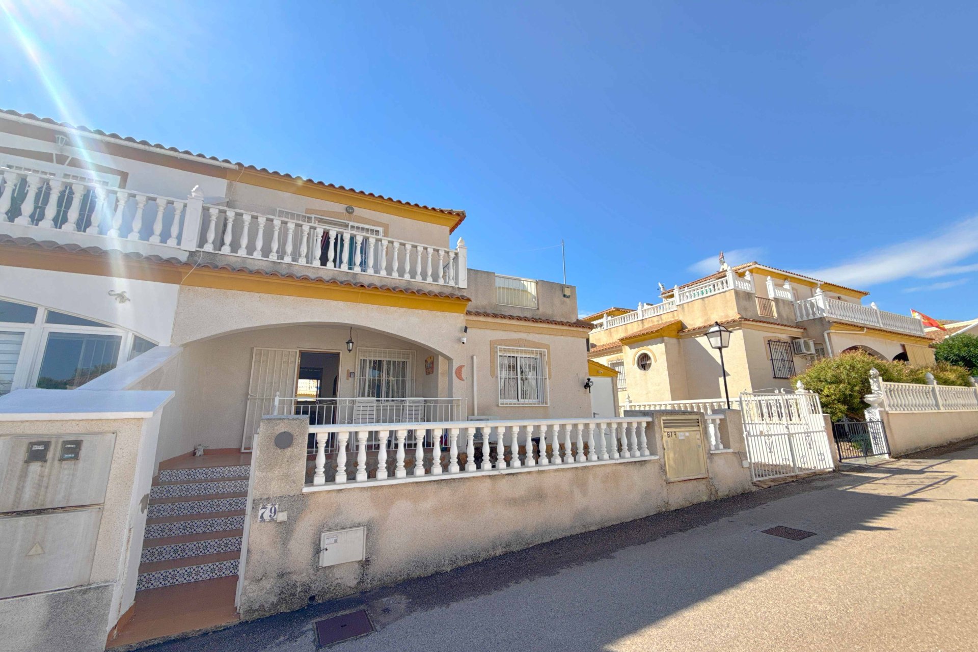 Resale - Townhouse -
Orihuela Costa - Los Dolses