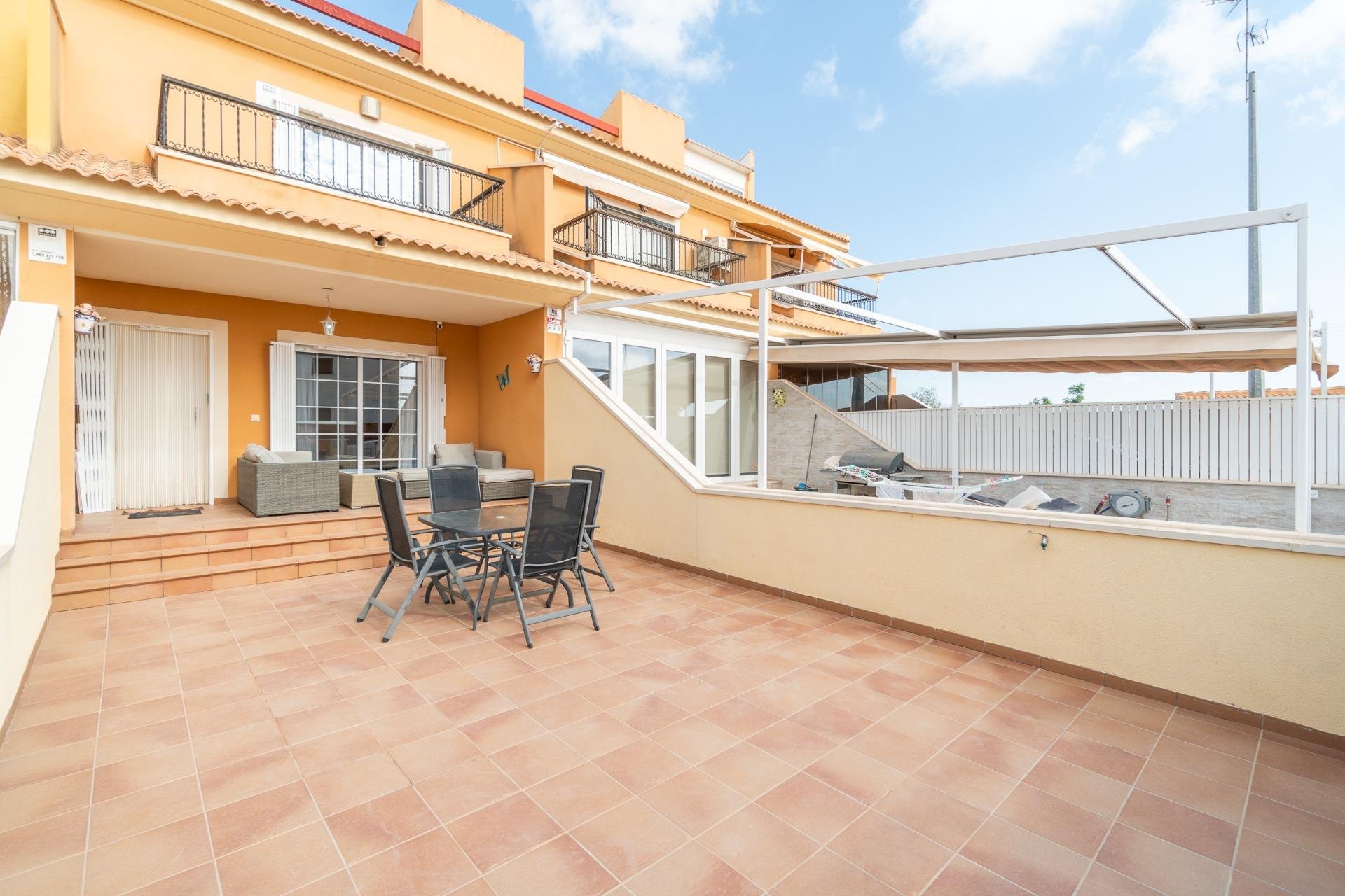 Resale - Townhouse -
Orihuela Costa - Los Dolses