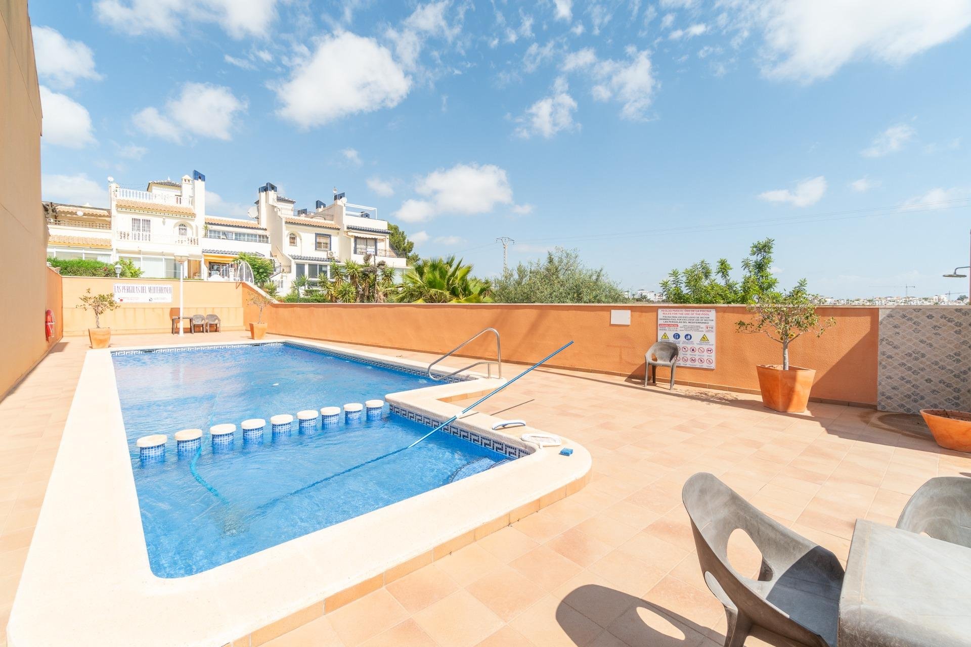 Resale - Townhouse -
Orihuela Costa - Los Dolses