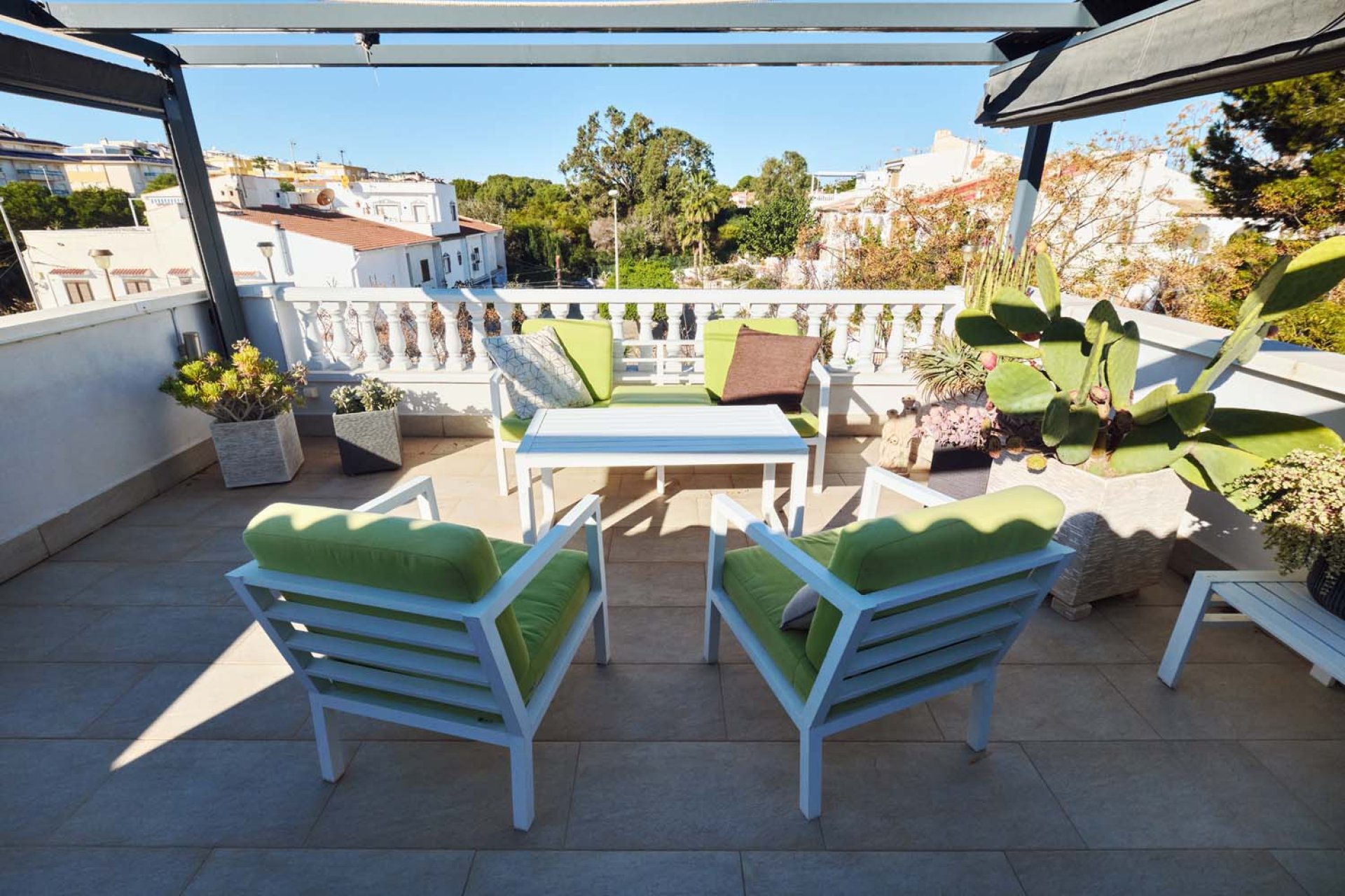 Resale - Townhouse -
Orihuela Costa - Mil Palmeras