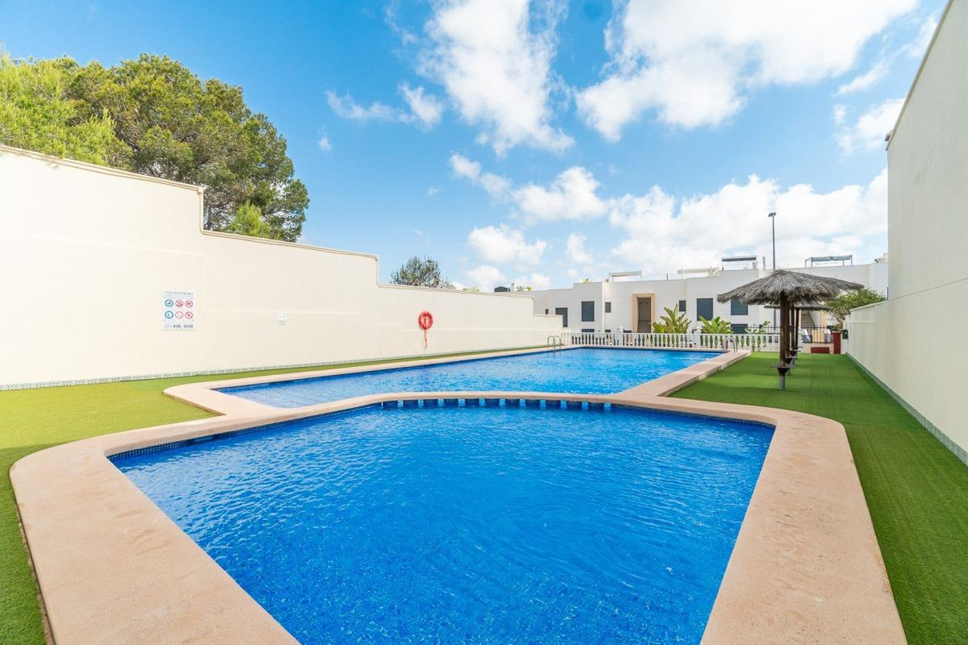 Resale - Townhouse -
Orihuela Costa - PAU 8