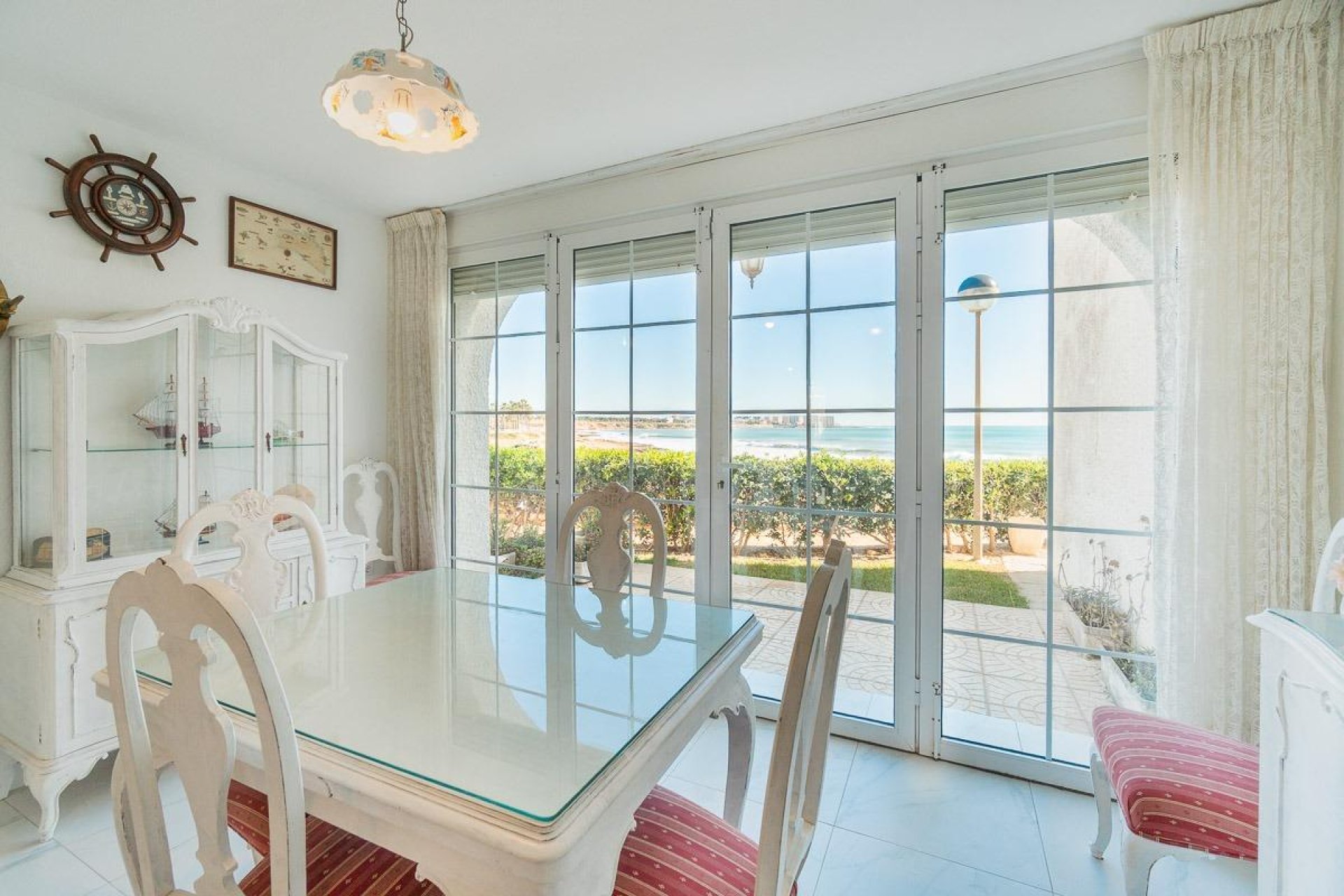 Resale - Townhouse -
Orihuela Costa - Playa Flamenca