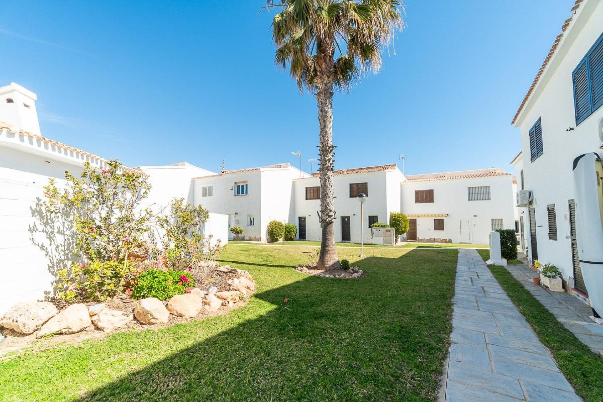 Resale - Townhouse -
Orihuela Costa - Playa Flamenca
