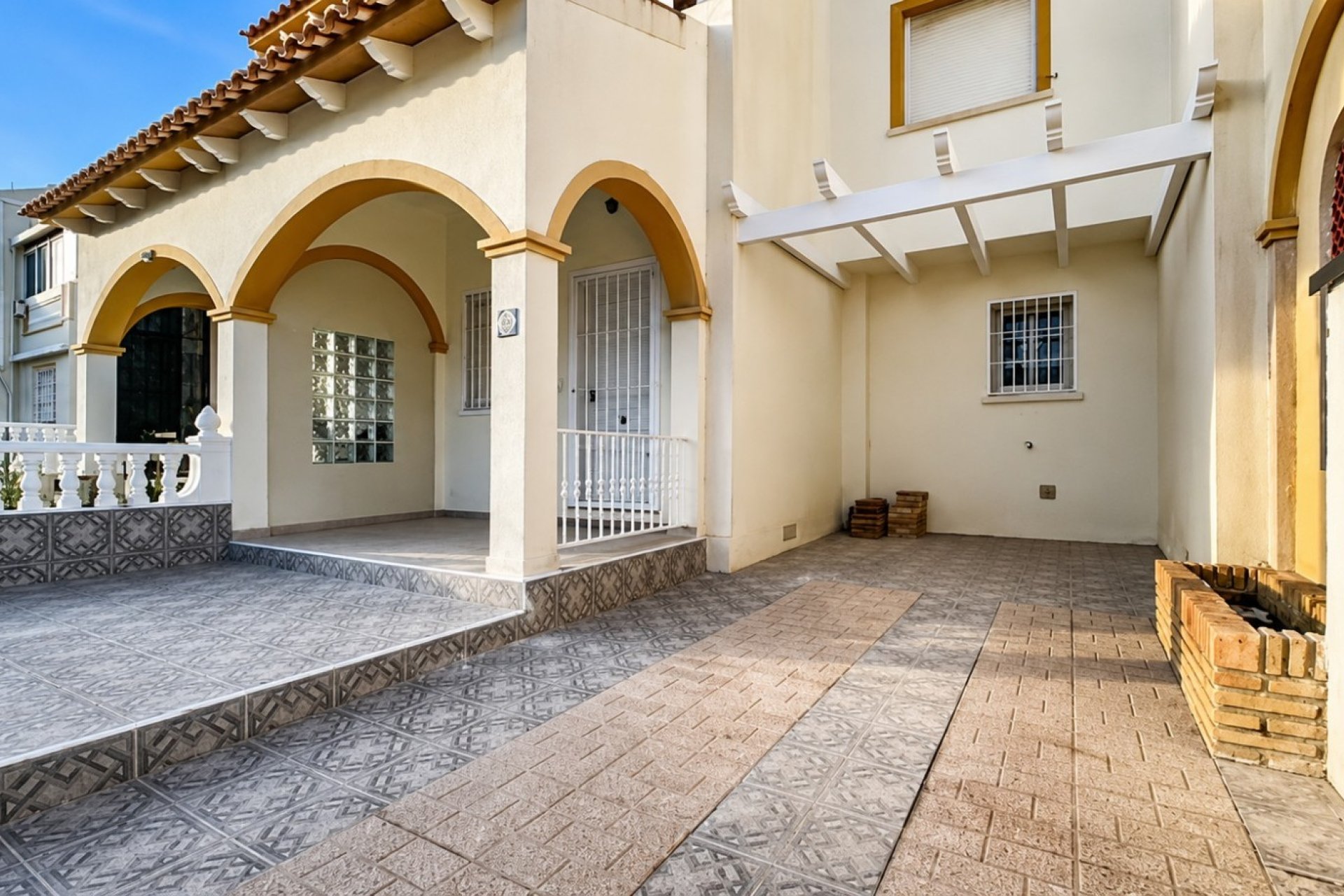 Resale - Townhouse -
Orihuela Costa - Playa Flamenca