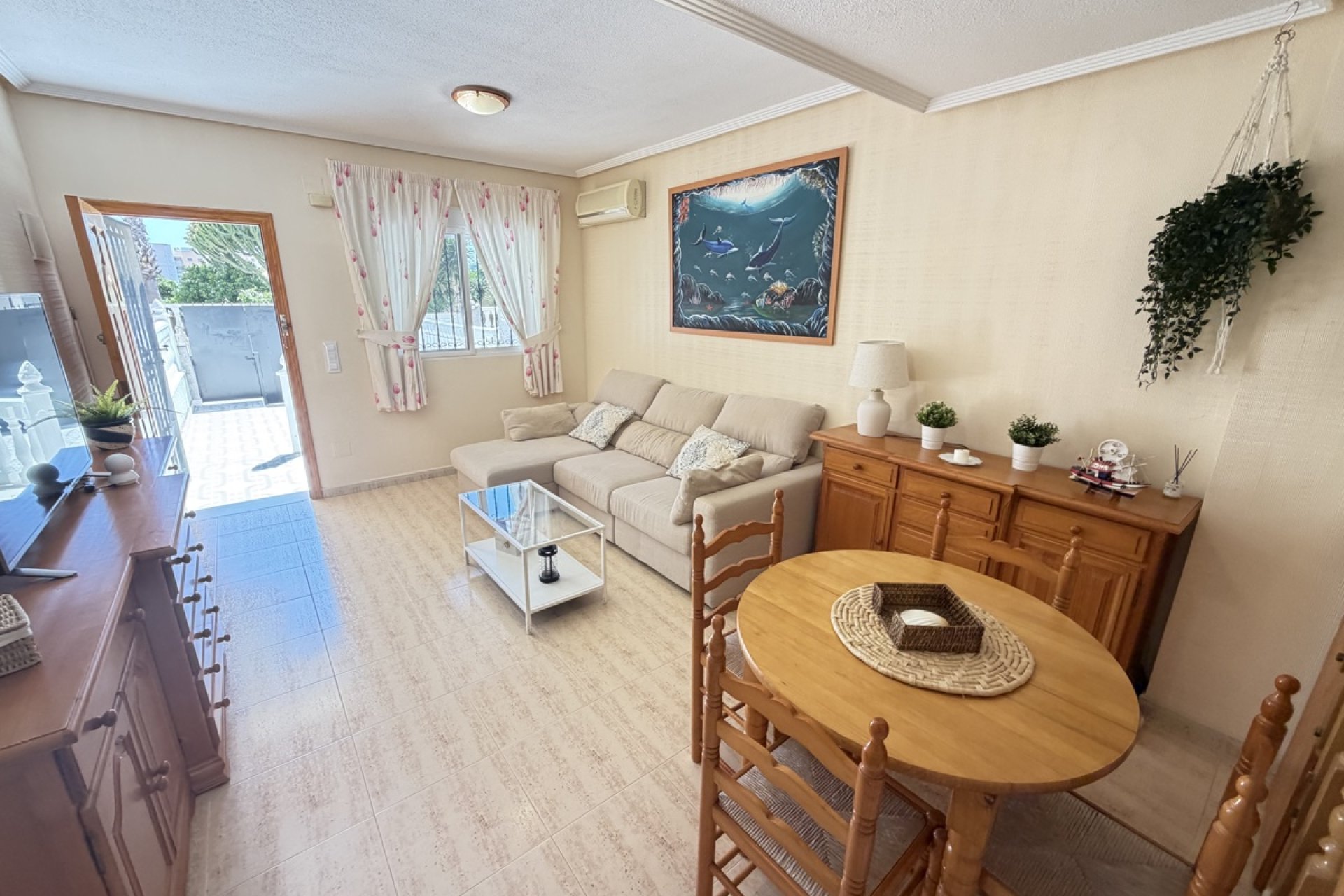 Resale - Townhouse -
Orihuela Costa - Playa Flamenca