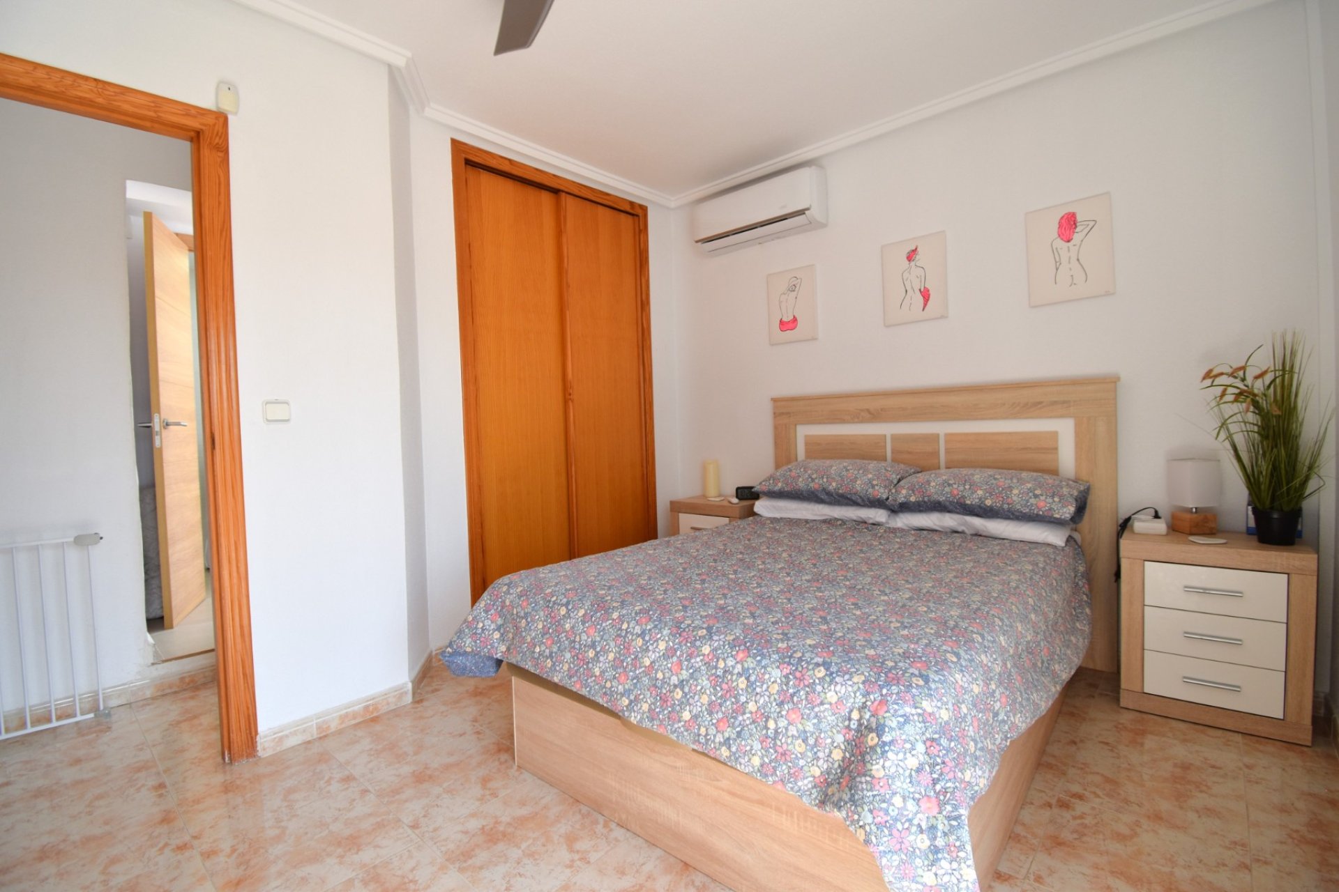 Resale - Townhouse -
Orihuela Costa - Playa Flamenca