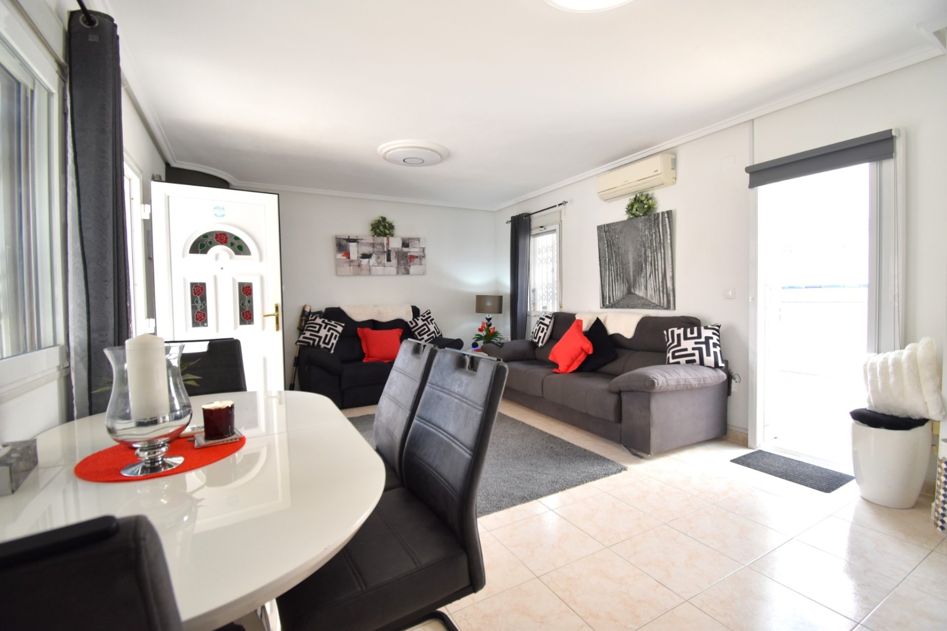 Resale - Townhouse -
Orihuela Costa - Playa Flamenca