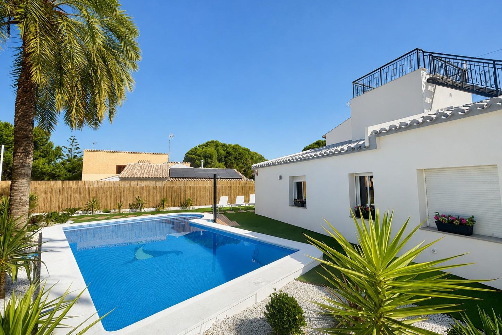 Resale - Townhouse -
Orihuela Costa - Punta Prima