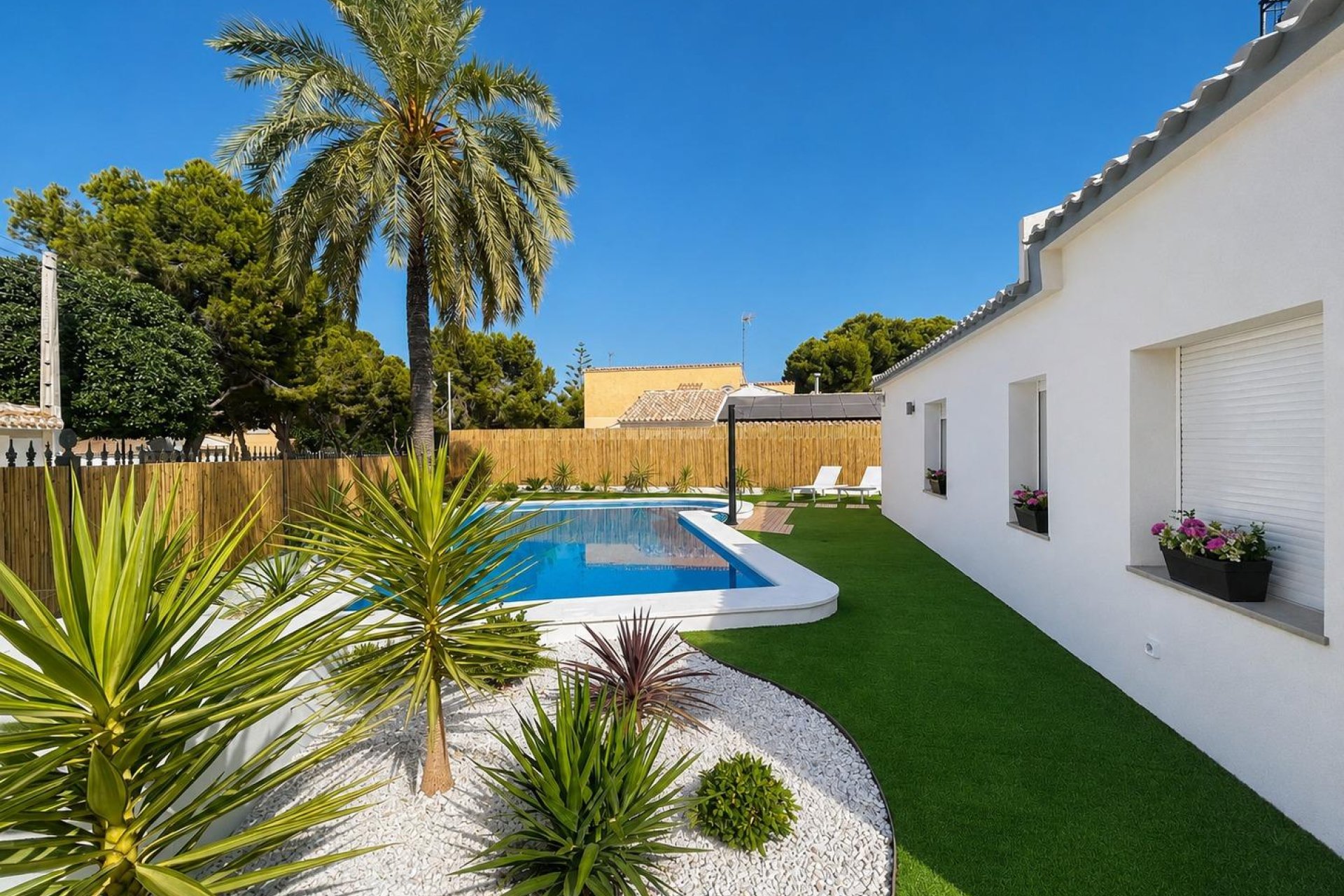 Resale - Townhouse -
Orihuela Costa - Punta Prima