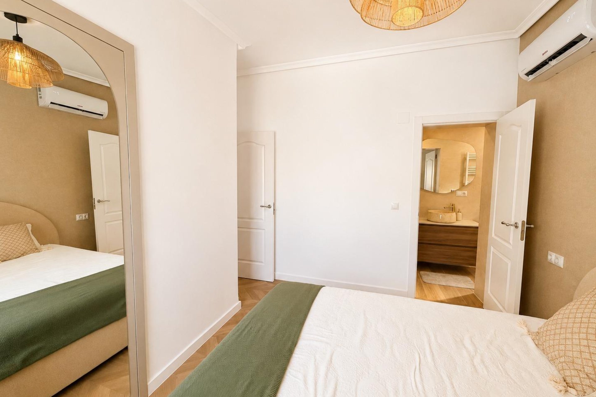 Resale - Townhouse -
Orihuela Costa - Punta Prima