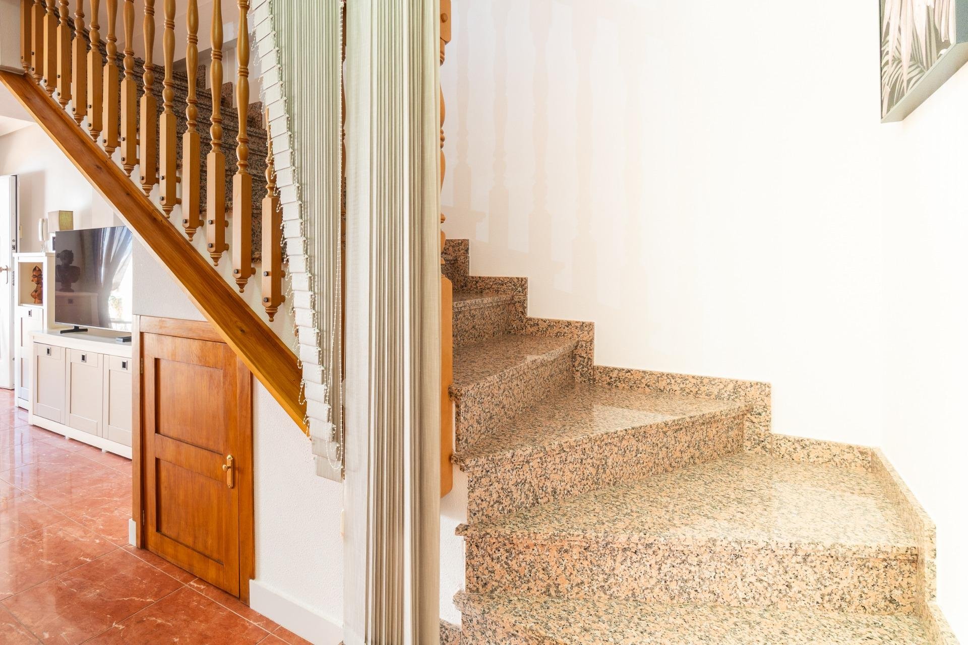 Resale - Townhouse -
Orihuela Costa - Villamartin