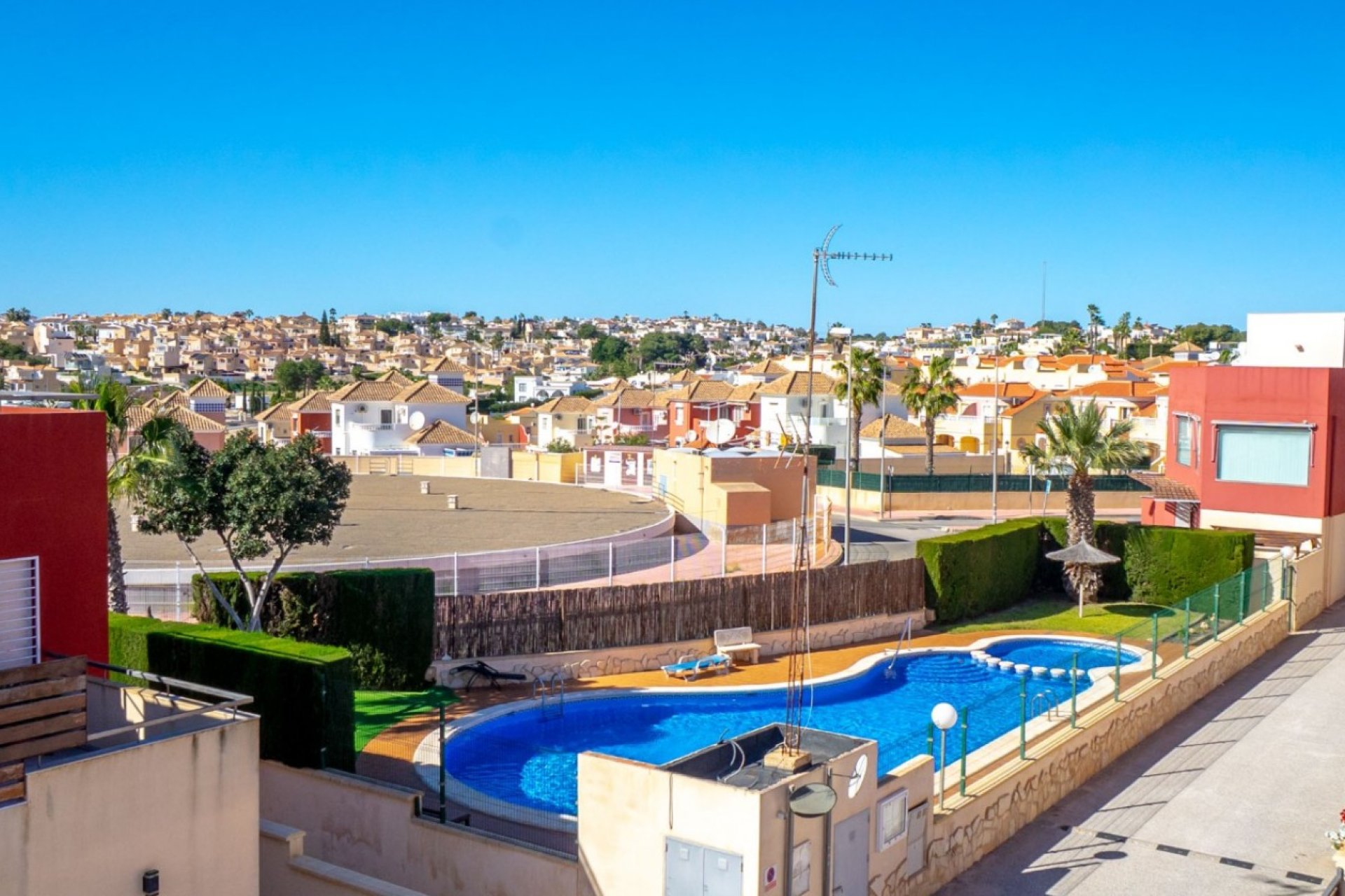 Resale - Townhouse -
Orihuela Costa - Villamartin
