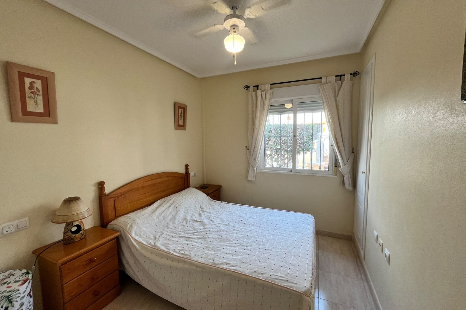 Resale - Townhouse -
Orihuela Costa - Villamartin