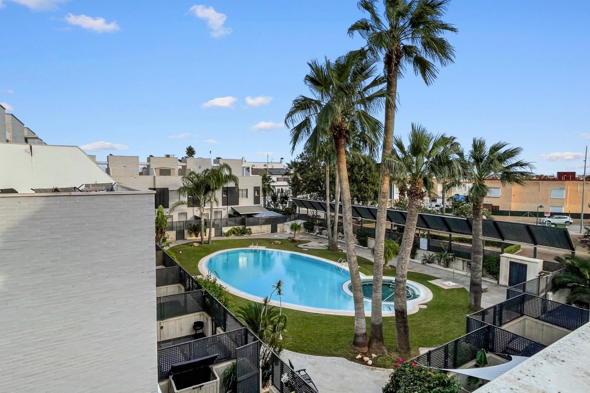 Resale - Townhouse -
Pilar de La Horadada - El Mojón