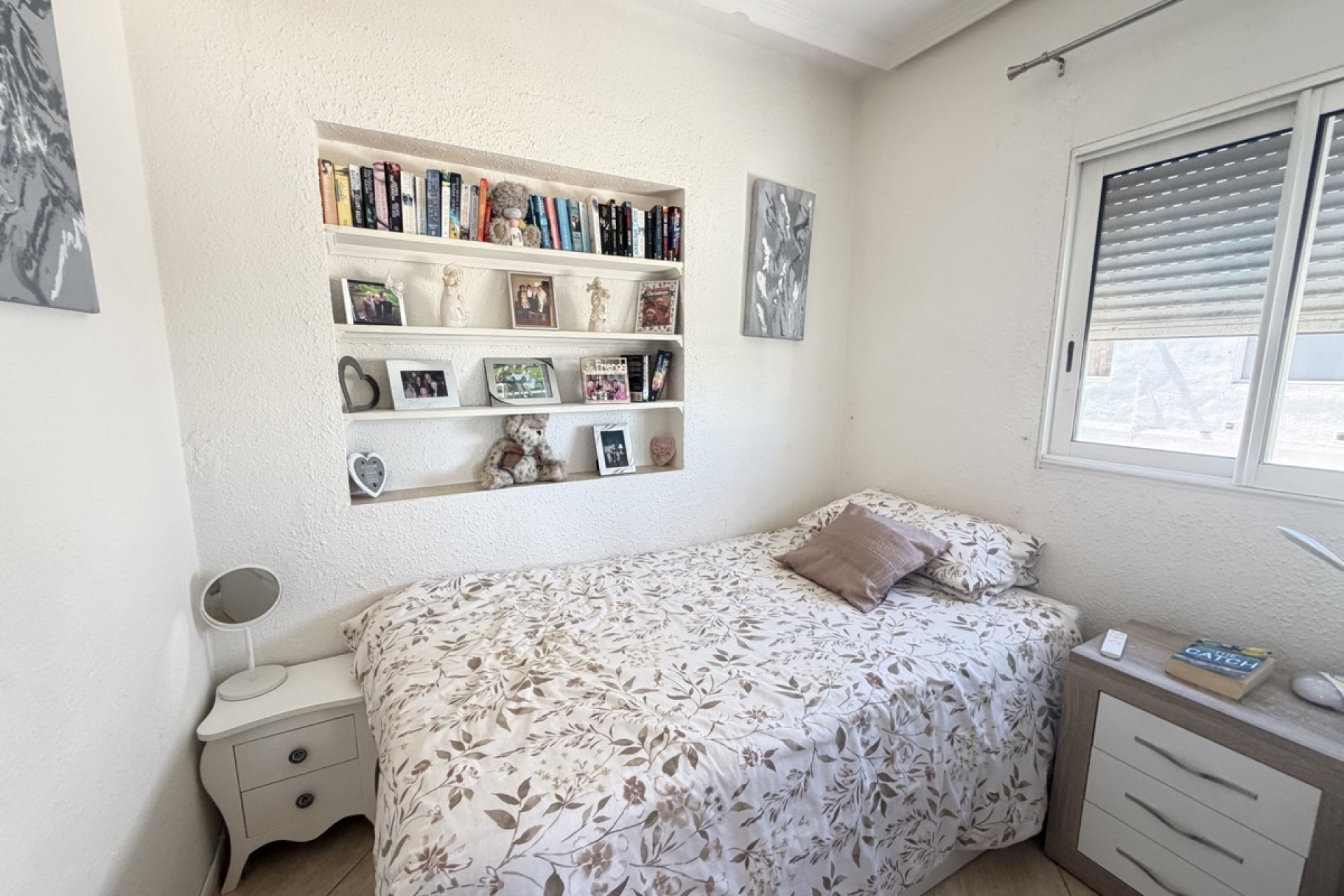 Resale - Townhouse -
San Miguel de Salinas - San Miguel - Town