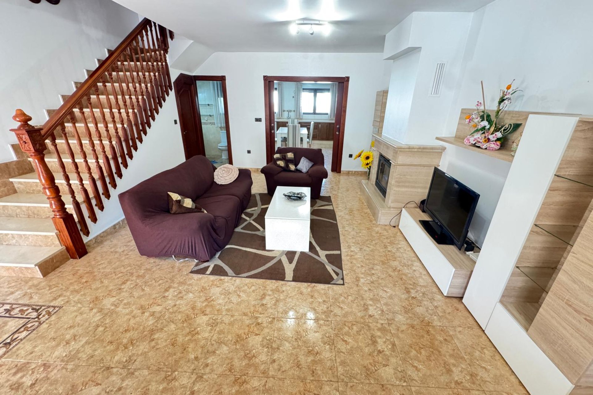 Resale - Townhouse -
San Miguel de Salinas - San Miguel - Town