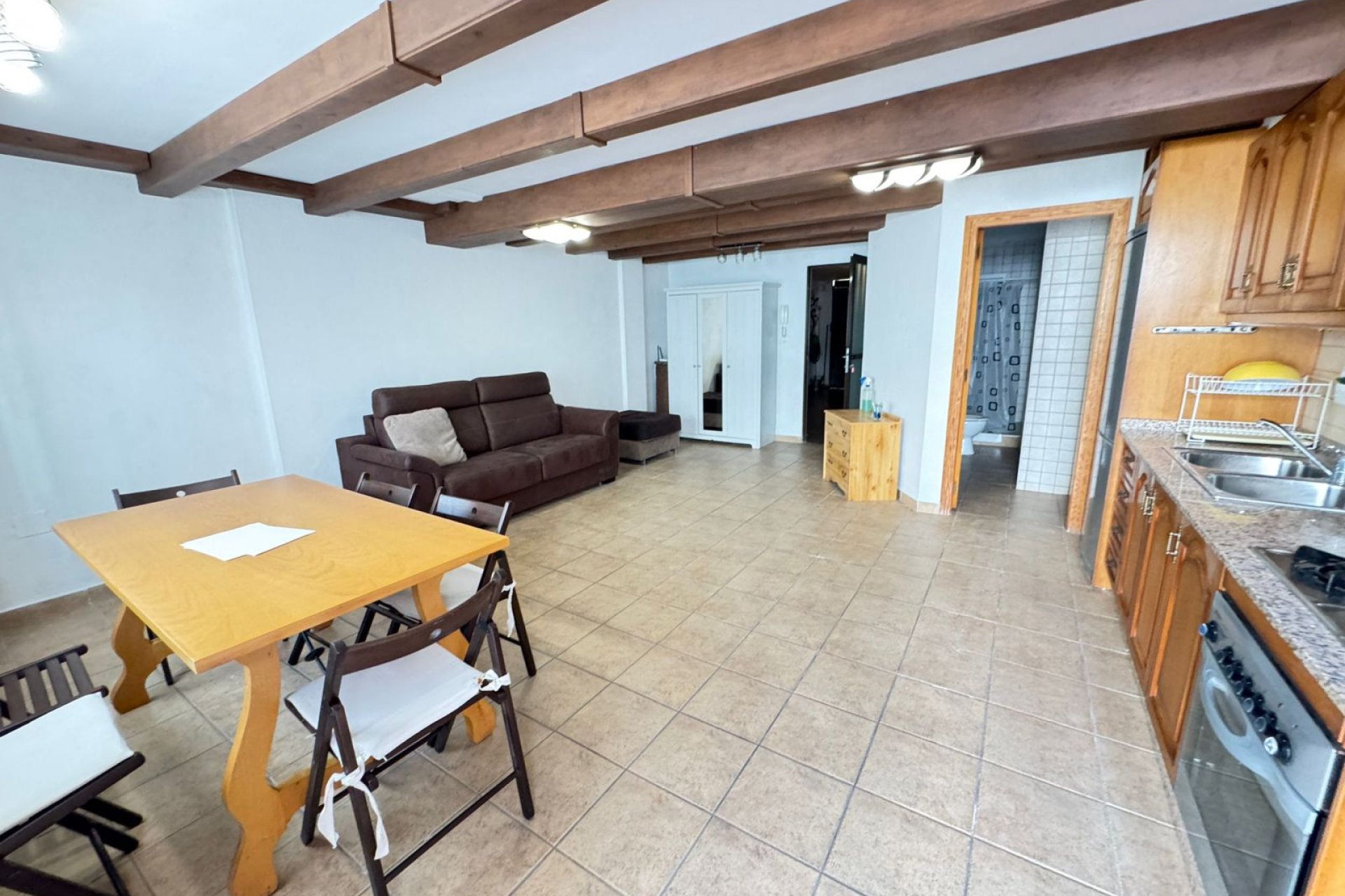Resale - Townhouse -
San Miguel de Salinas - San Miguel - Town