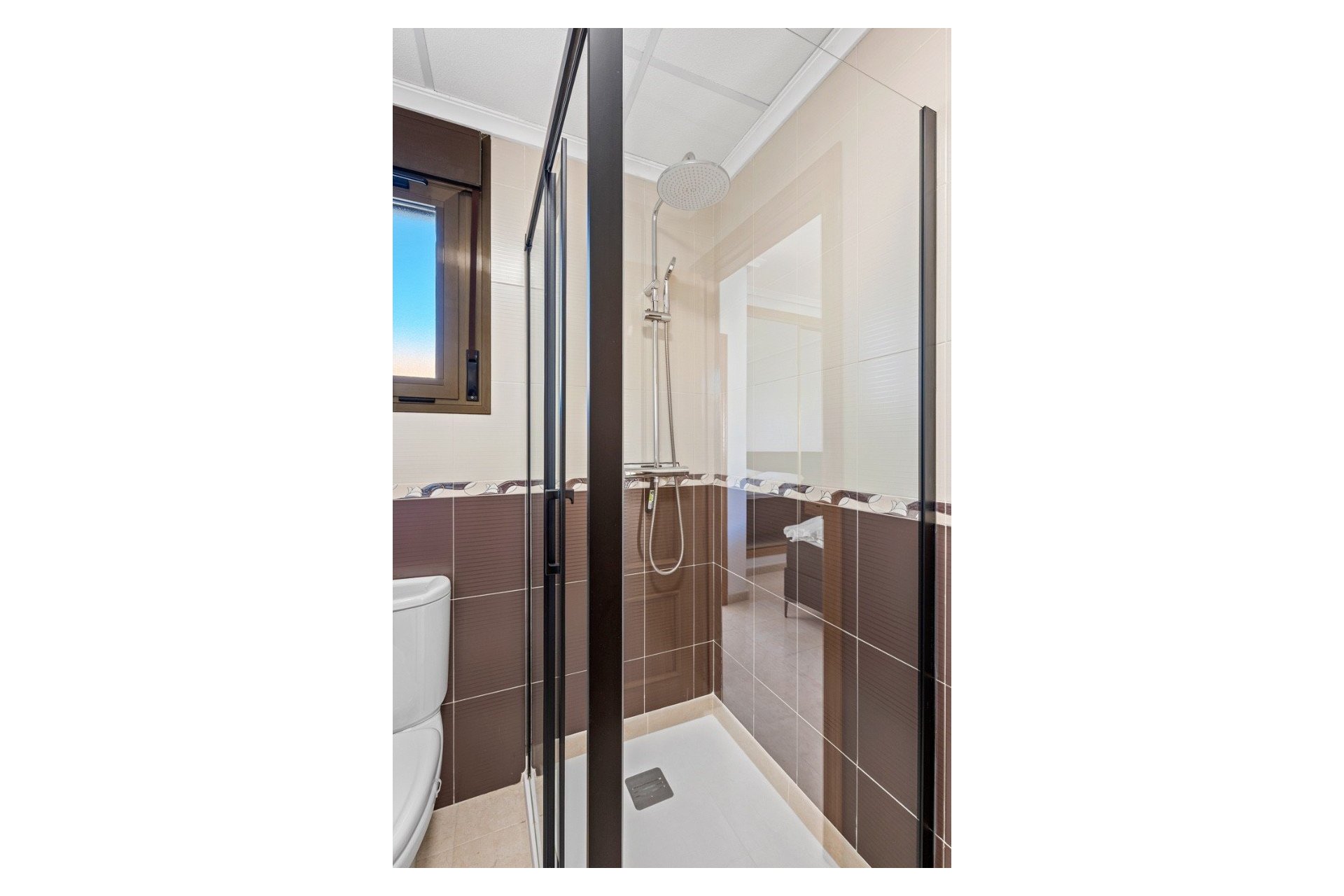 Resale - Townhouse -
San Miguel de Salinas