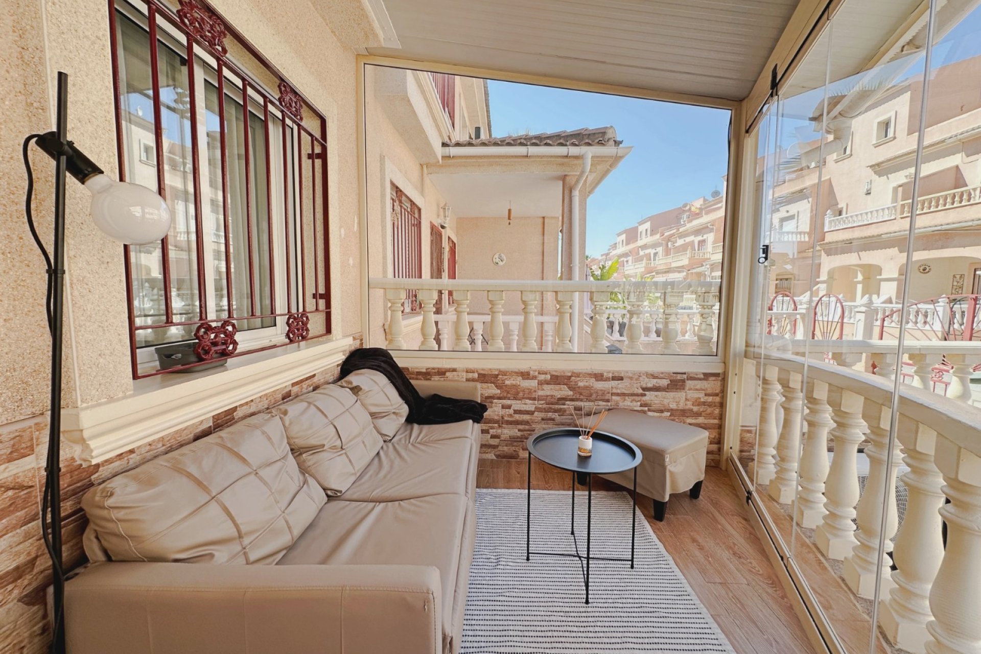 Resale - Townhouse / Terraced House -
Orihuela Costa - La Zenia